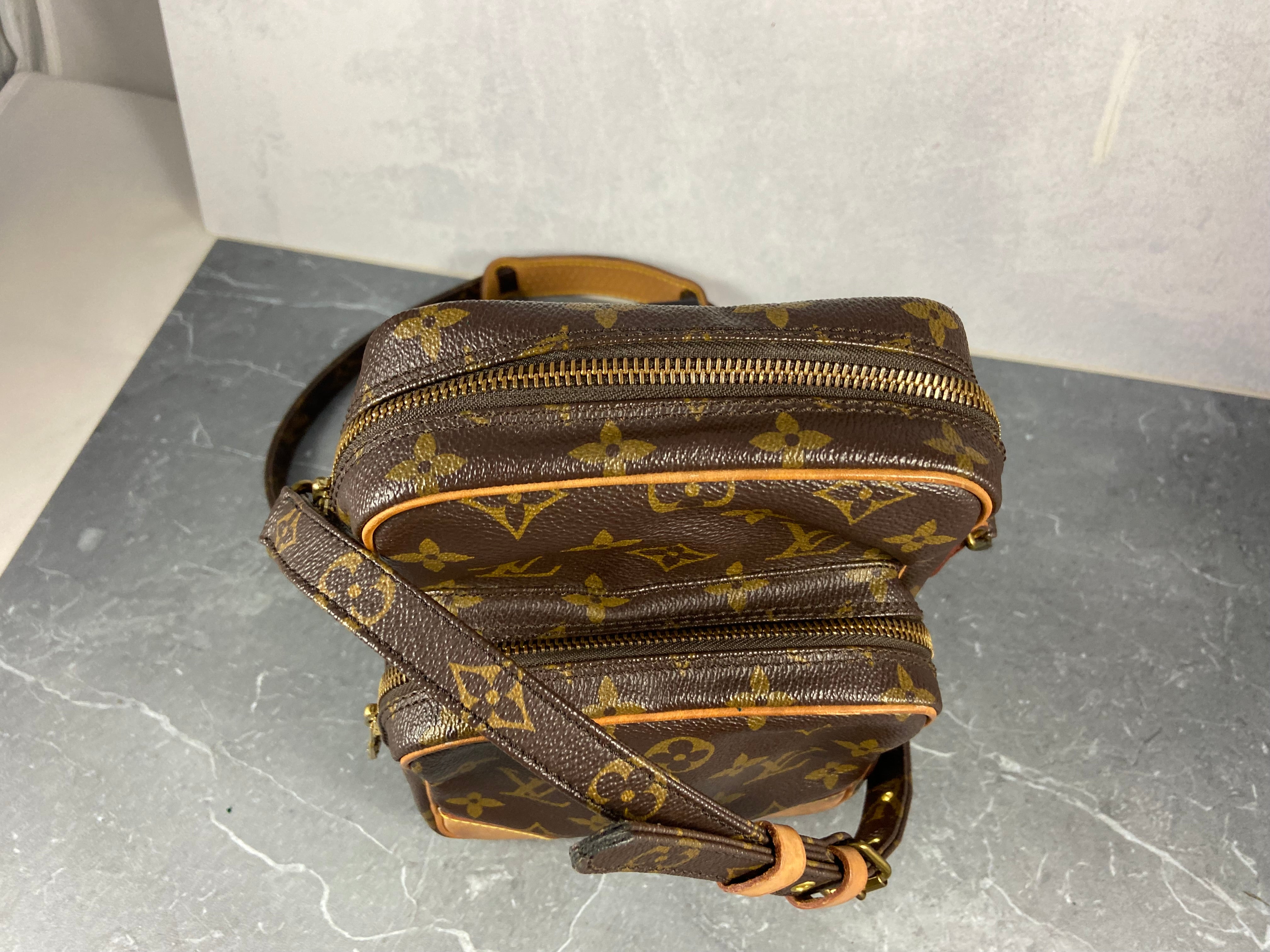 Louis Vuitton Amazone Shoulder Bag Monogram Canvas