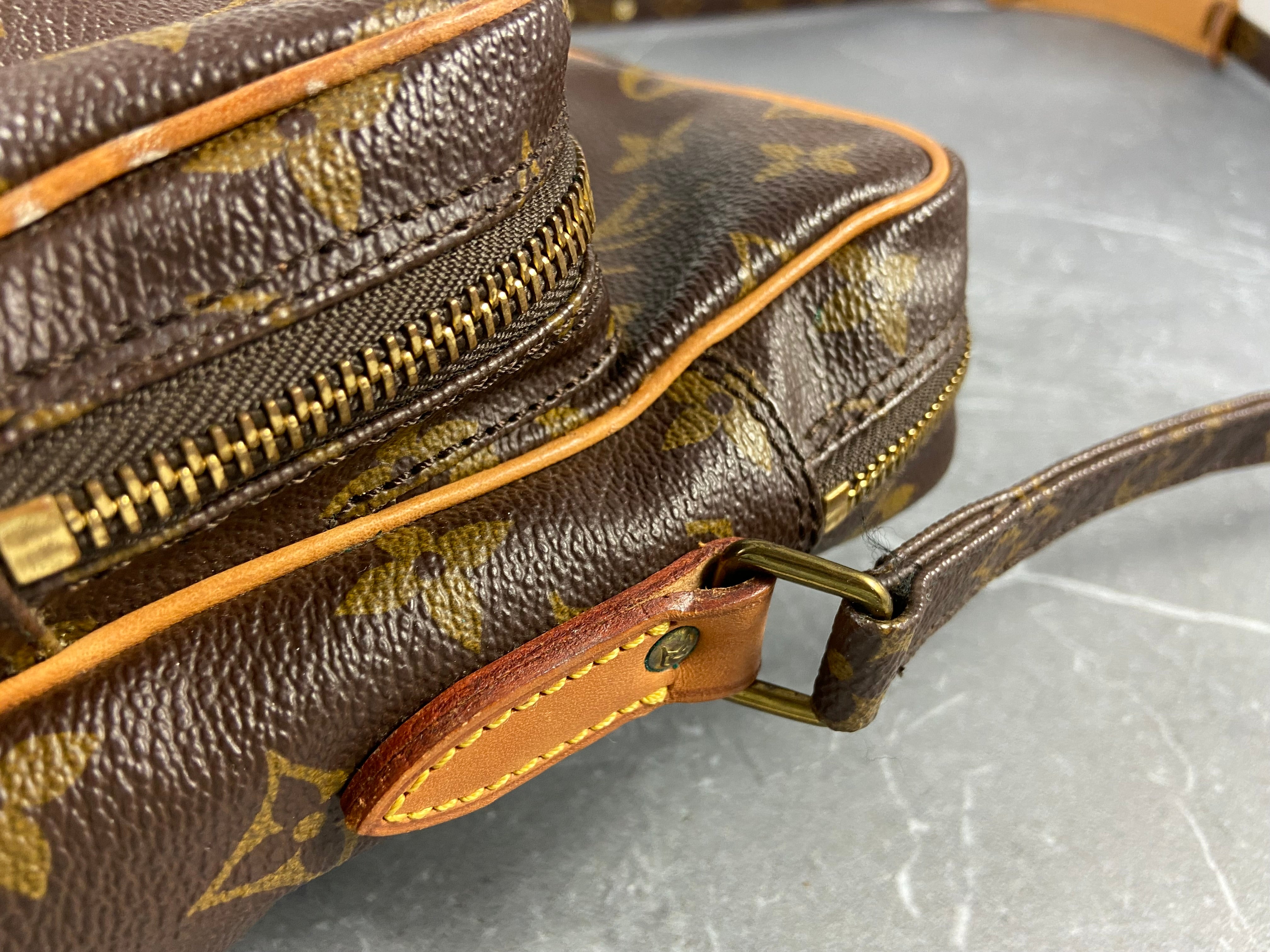 Louis Vuitton Amazone Shoulder Bag Monogram Canvas