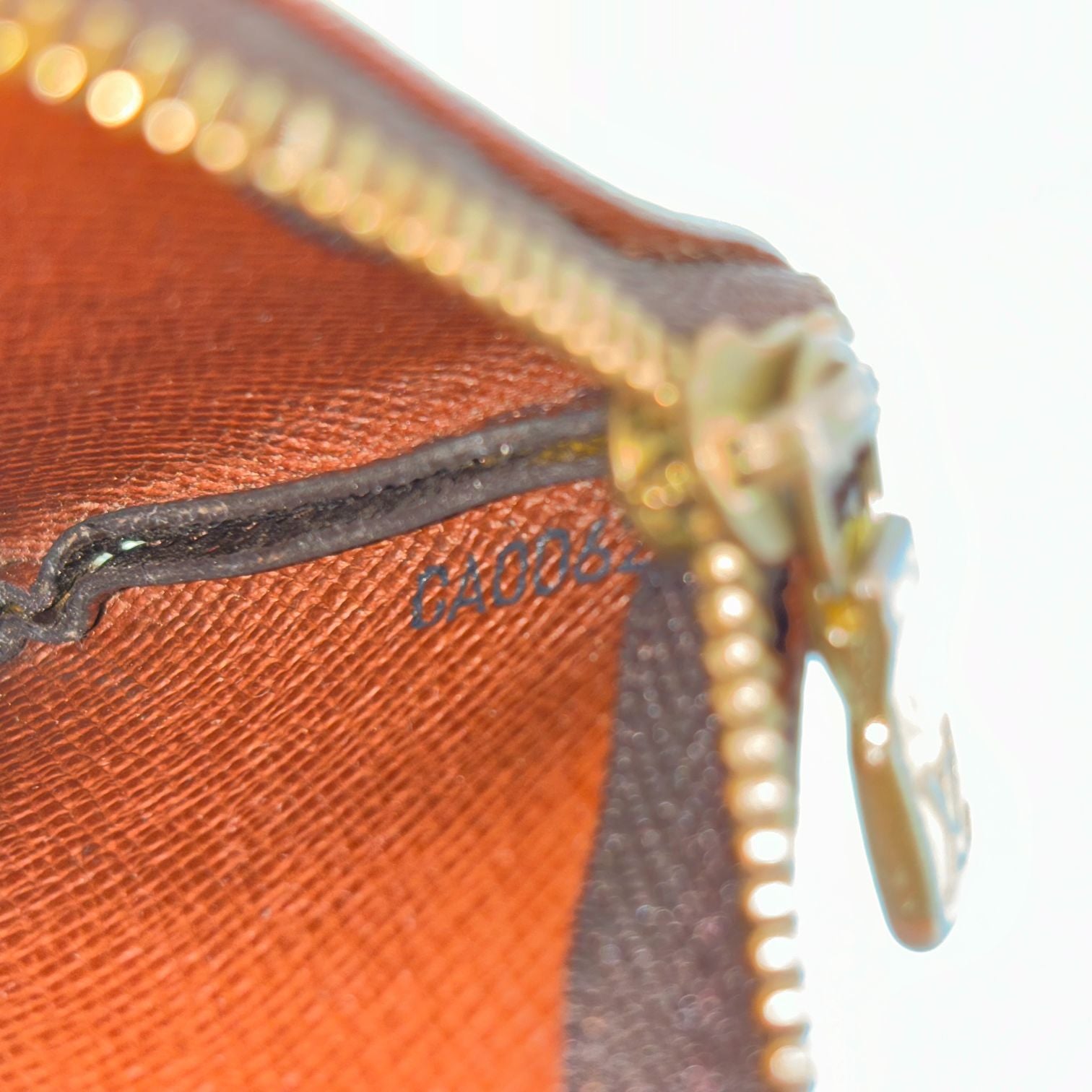 Louis Vuitton Pochette Cles Key Pouch Monogram Canvas