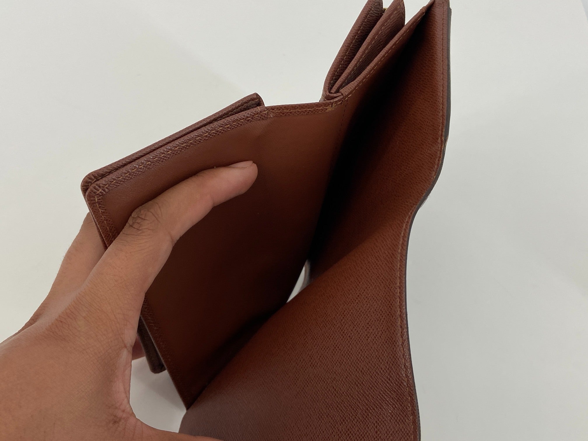 Louis Vuitton Alexandra Wallet Monogram Canvas