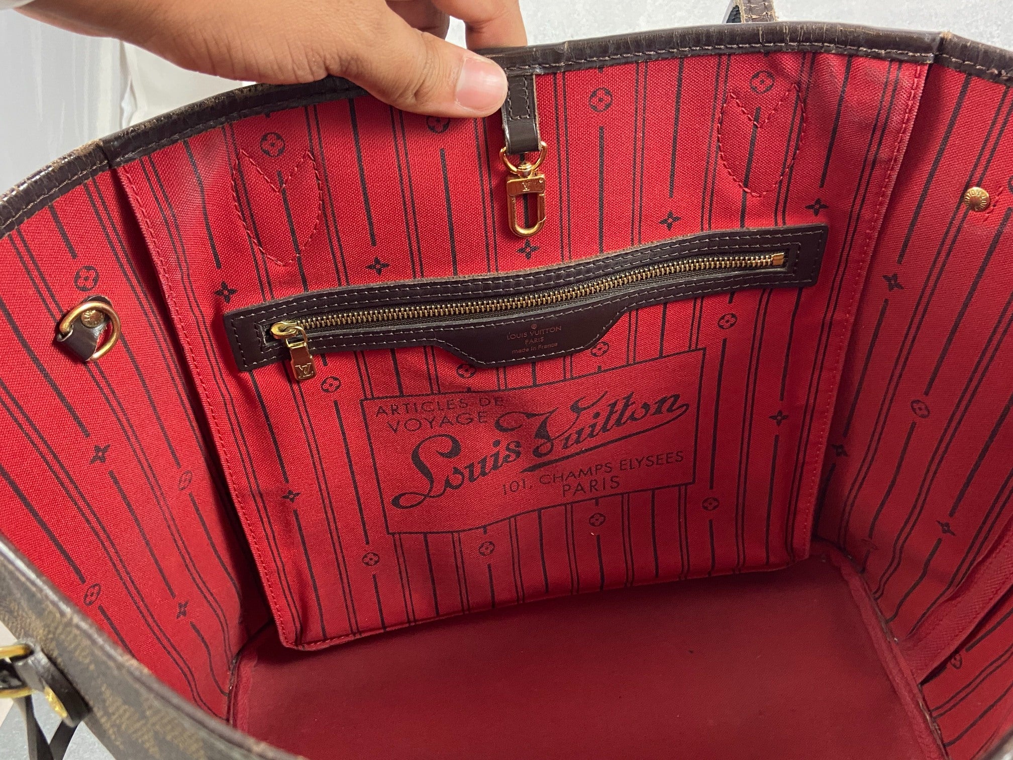 Louis Vuitton Neverfull MM Damier Ebene Canvas