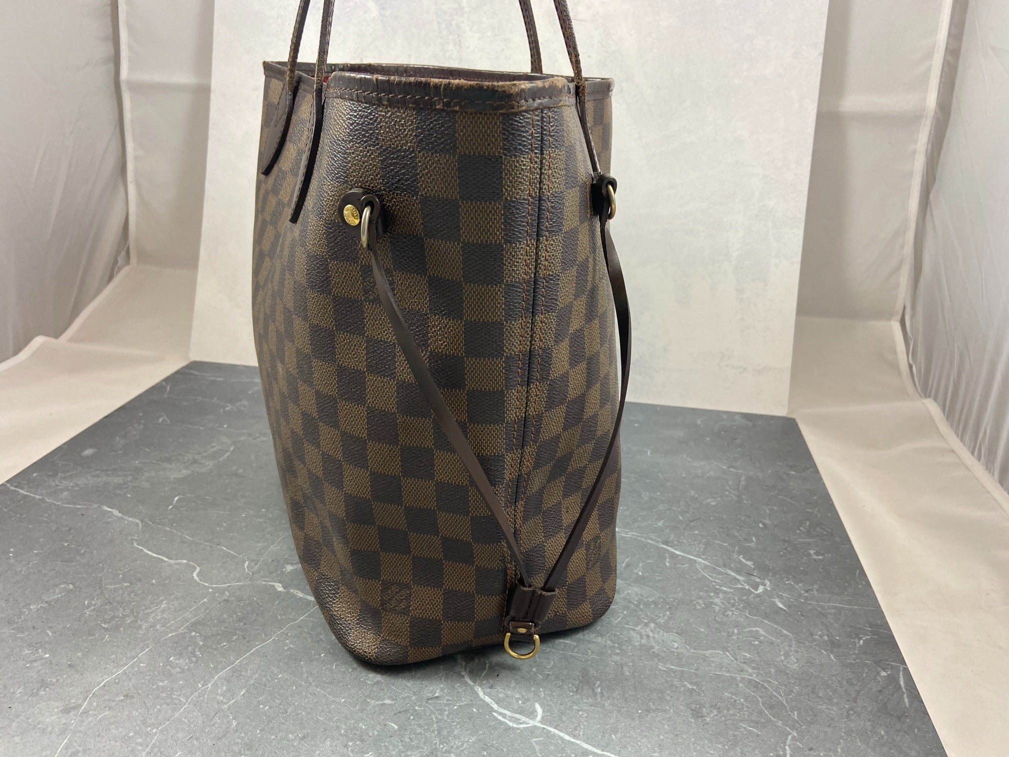 Louis Vuitton Neverfull MM Damier Ebene Canvas