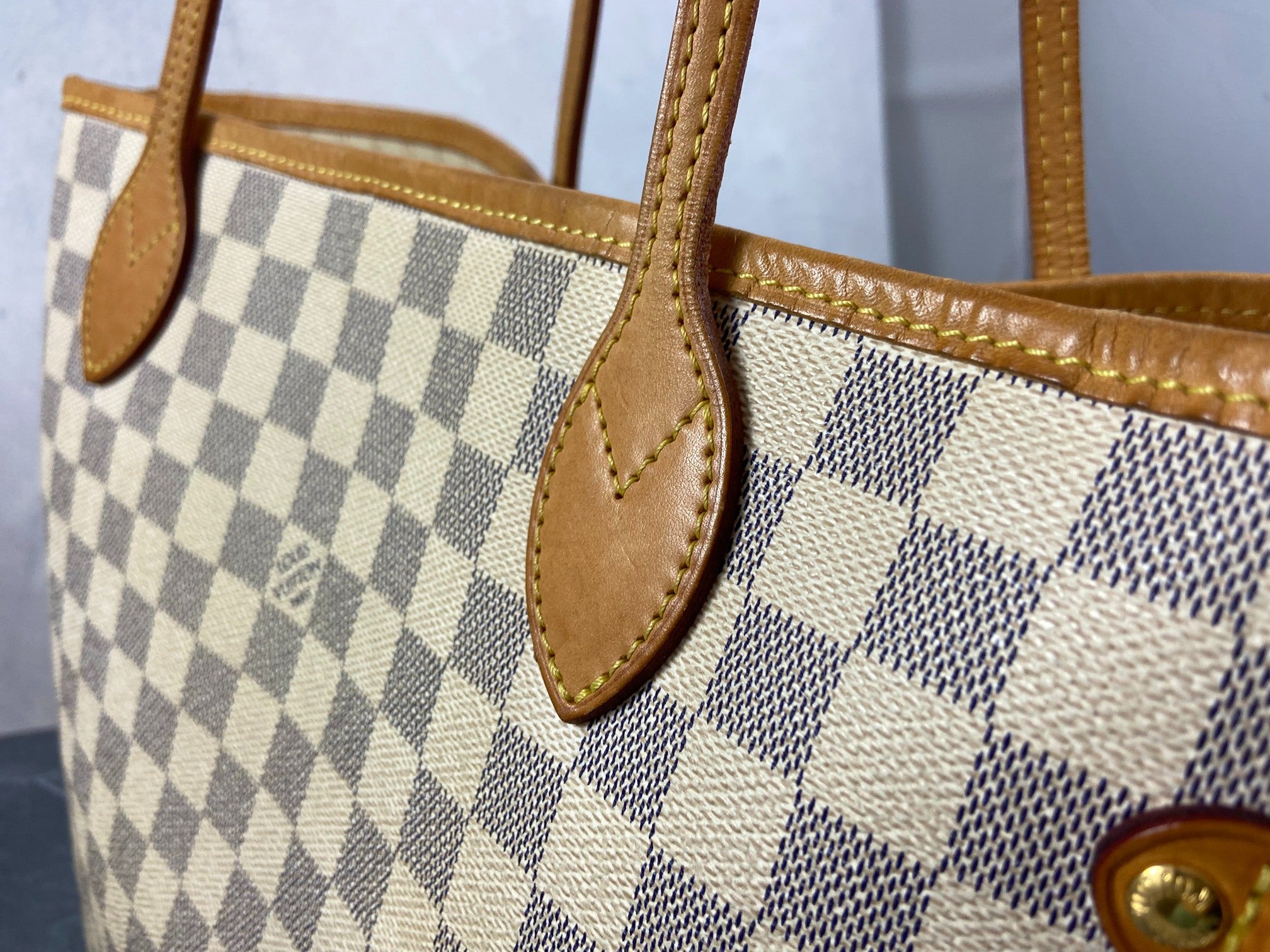 Louis Vuitton Neverfull MM Damier Azur Canvas