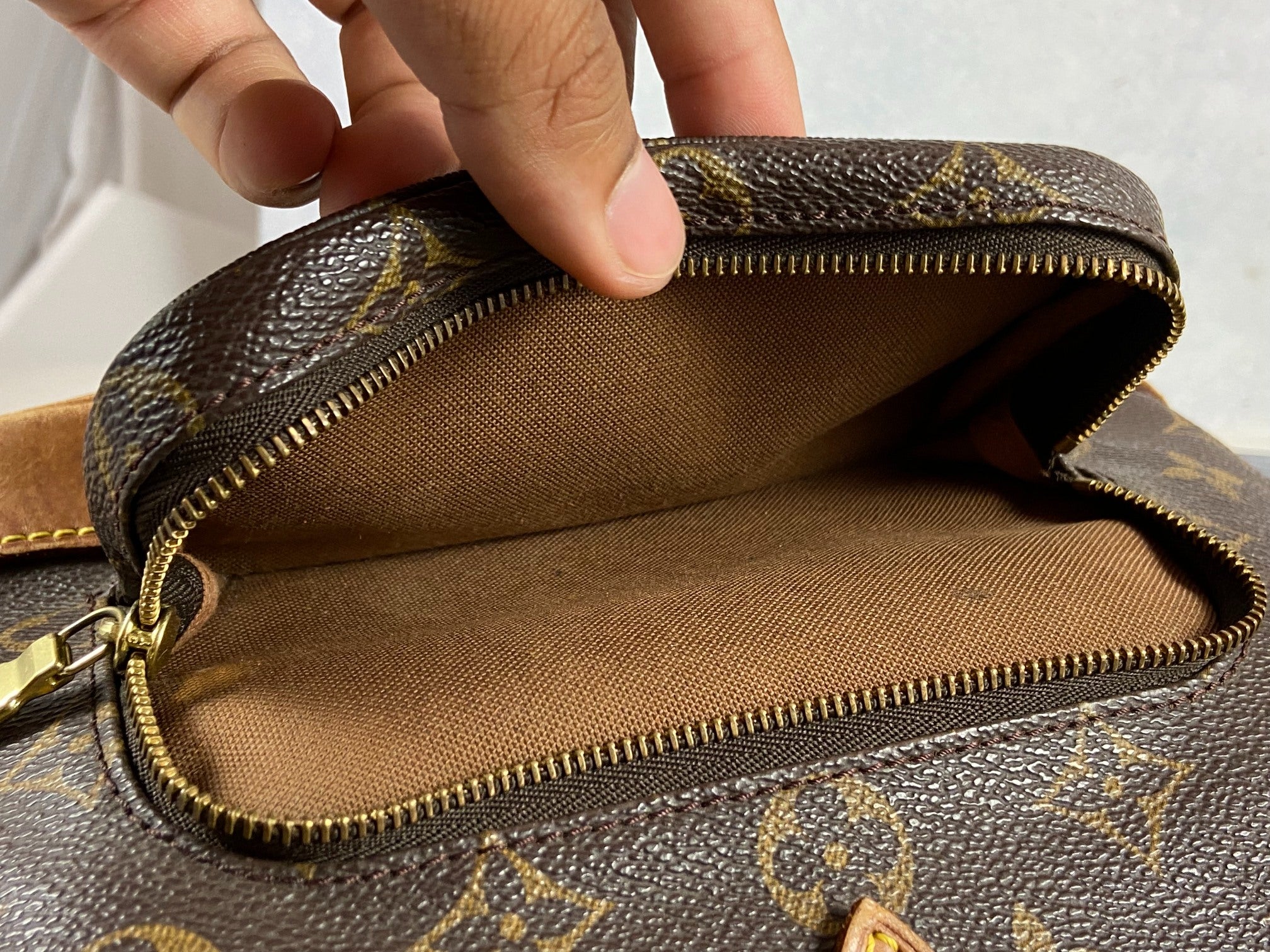 Louis Vuitton Montsouris MM Backpack Monogram Canvas