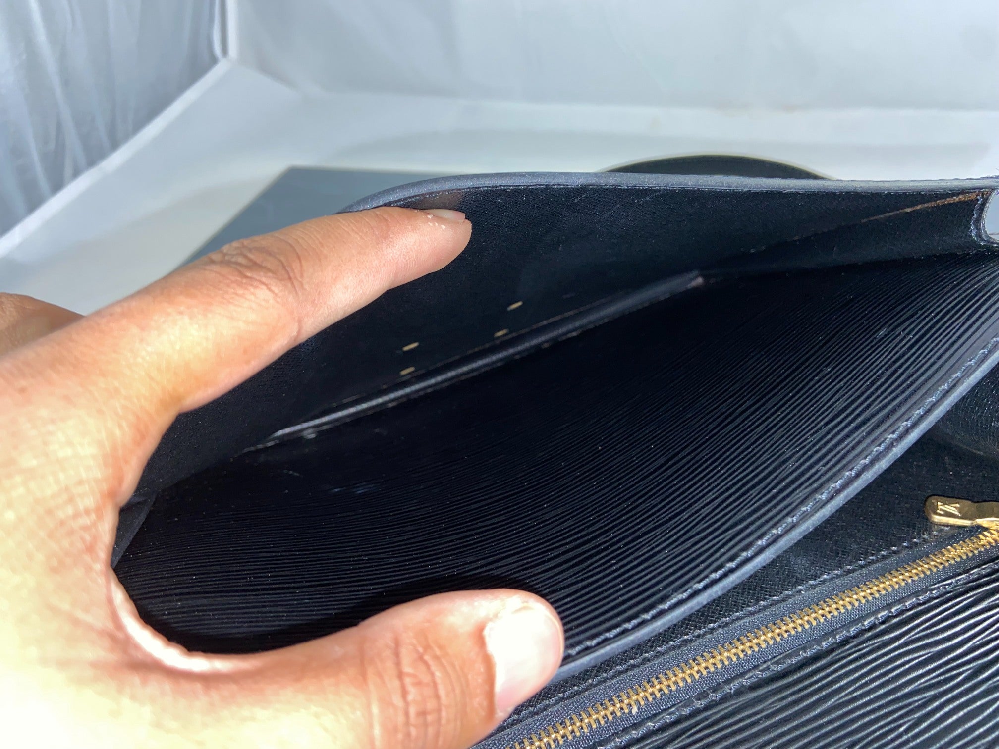 Louis Vuitton Monceau 28 Black Epi Leather