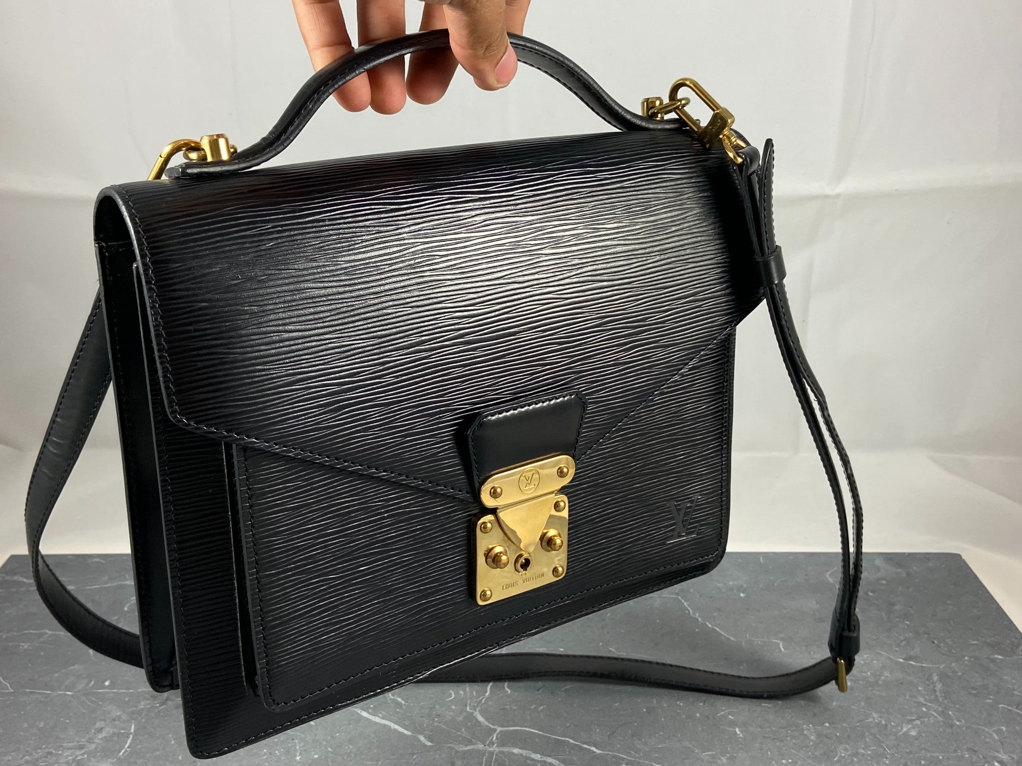 Louis Vuitton Monceau 28 Black Epi Leather