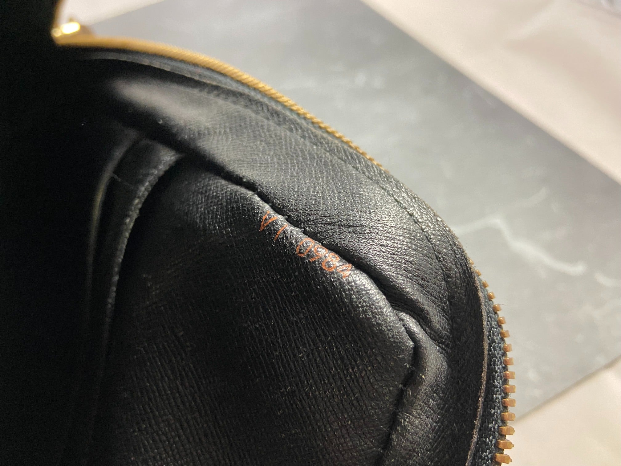 Louis Vuitton Porte Documents Voyage Black Epi Leather