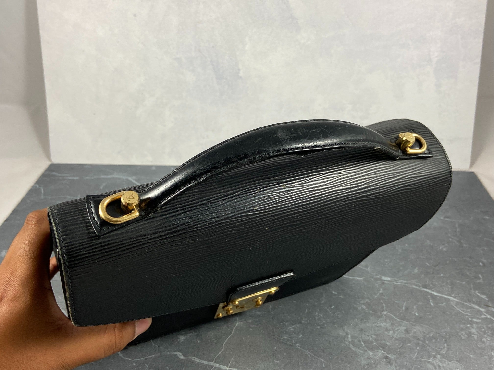 Louis Vuitton Monceau 28 Black Epi Leather