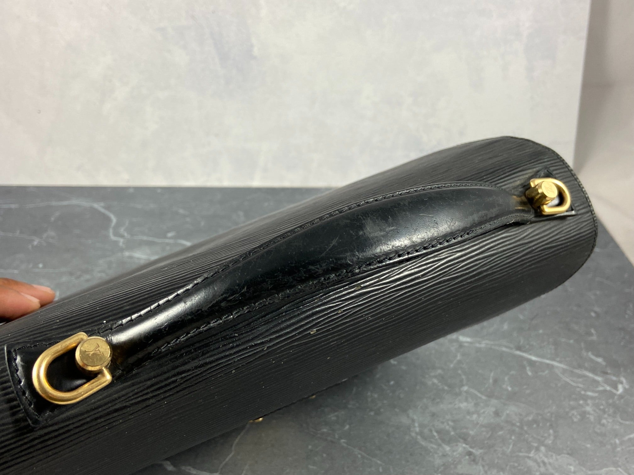 Louis Vuitton Monceau 28 Black Epi Leather