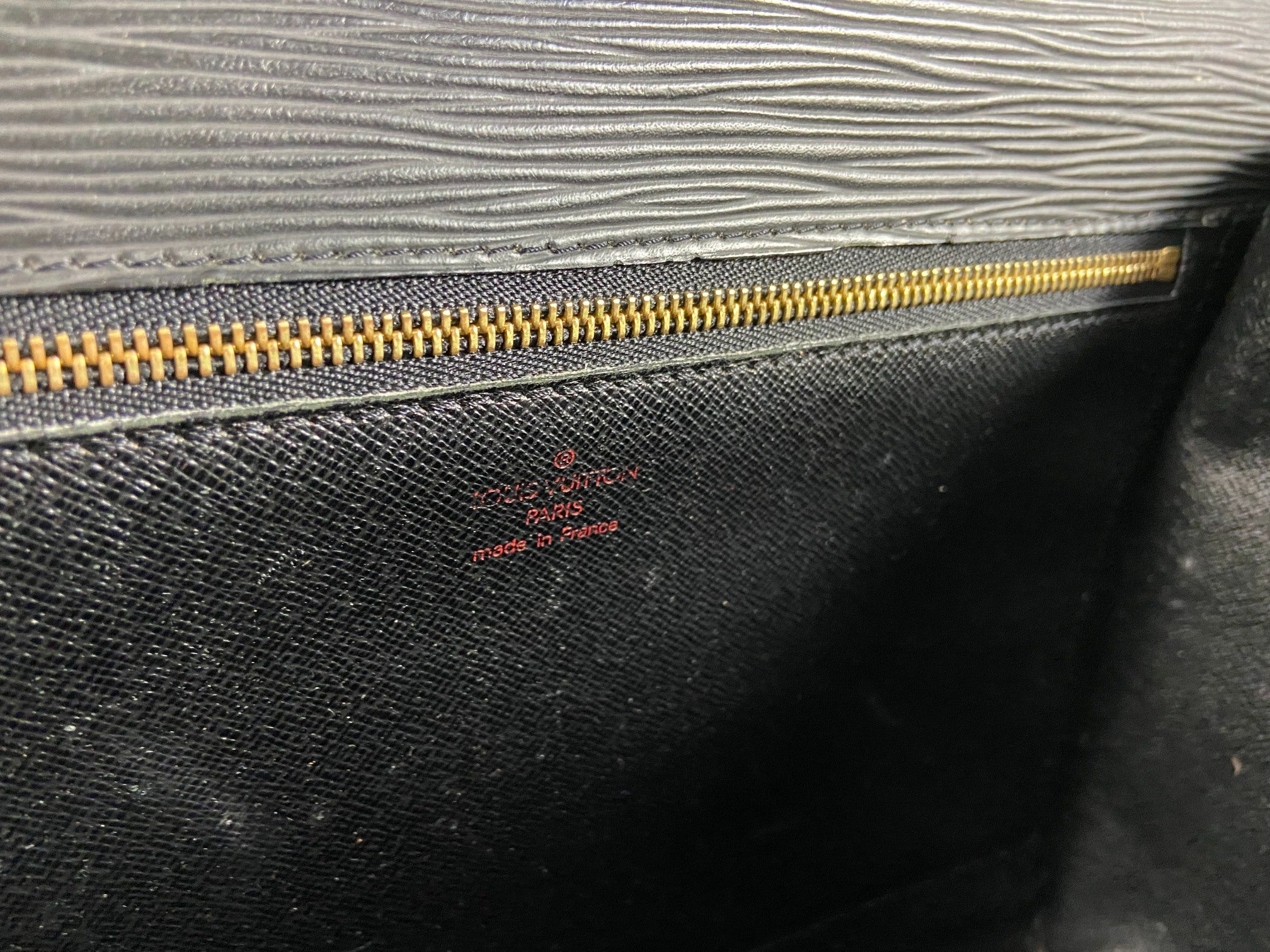 Louis Vuitton Monceau 28 Black Epi Leather