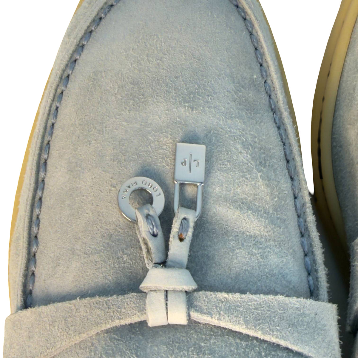 Loro Piana Summer Charm Walk Hellblau Suede