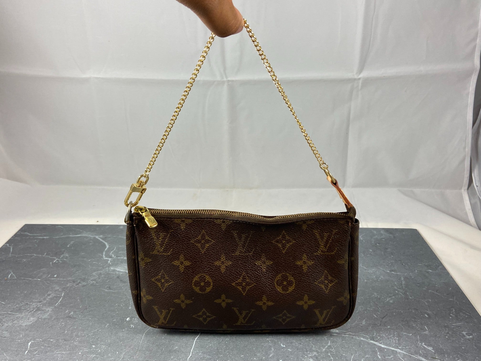 Louis Vuitton Pochette Accessoires Monogram Canvas
