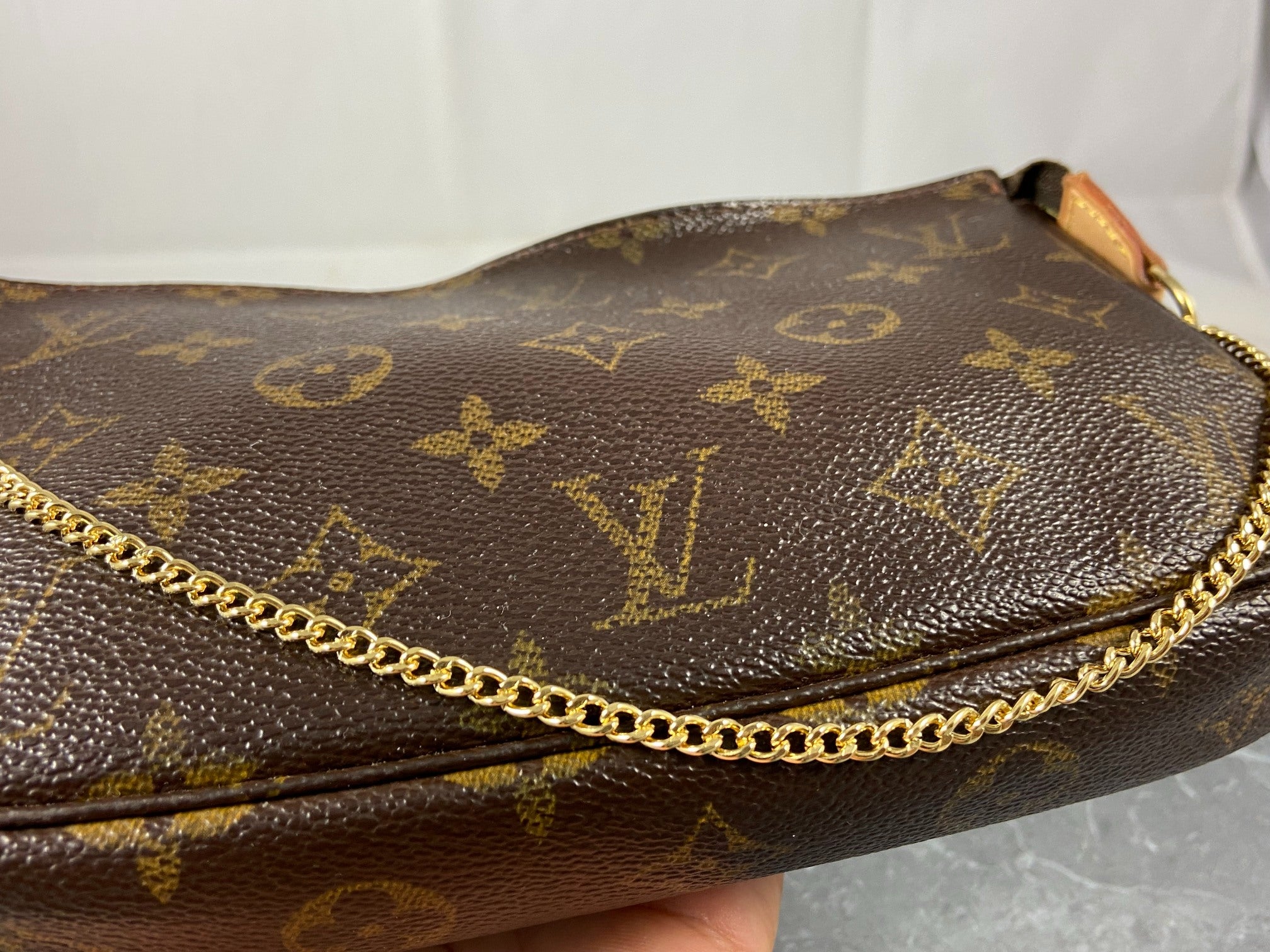 Louis Vuitton Pochette Accessoires Monogram Canvas
