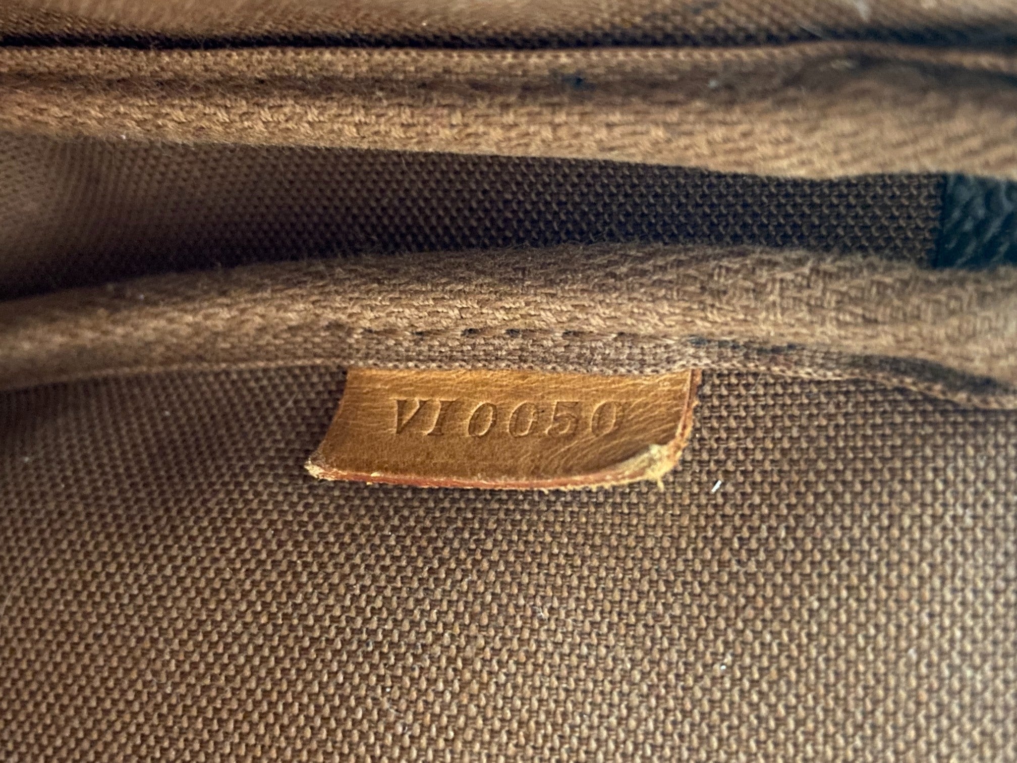 Louis Vuitton Pochette Accessoires Monogram Canvas