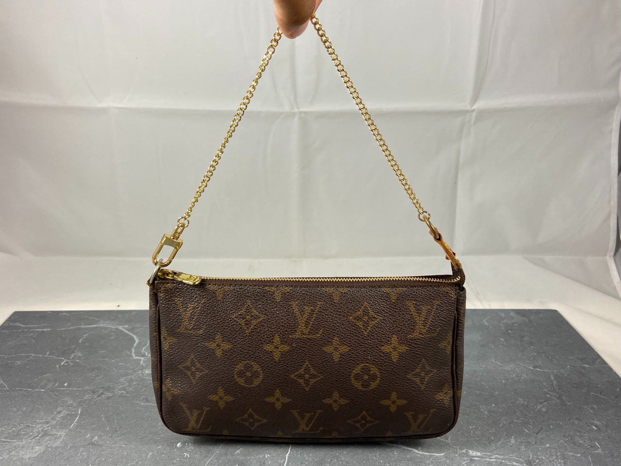 Louis Vuitton Pochette Accessoires Monogram Canvas