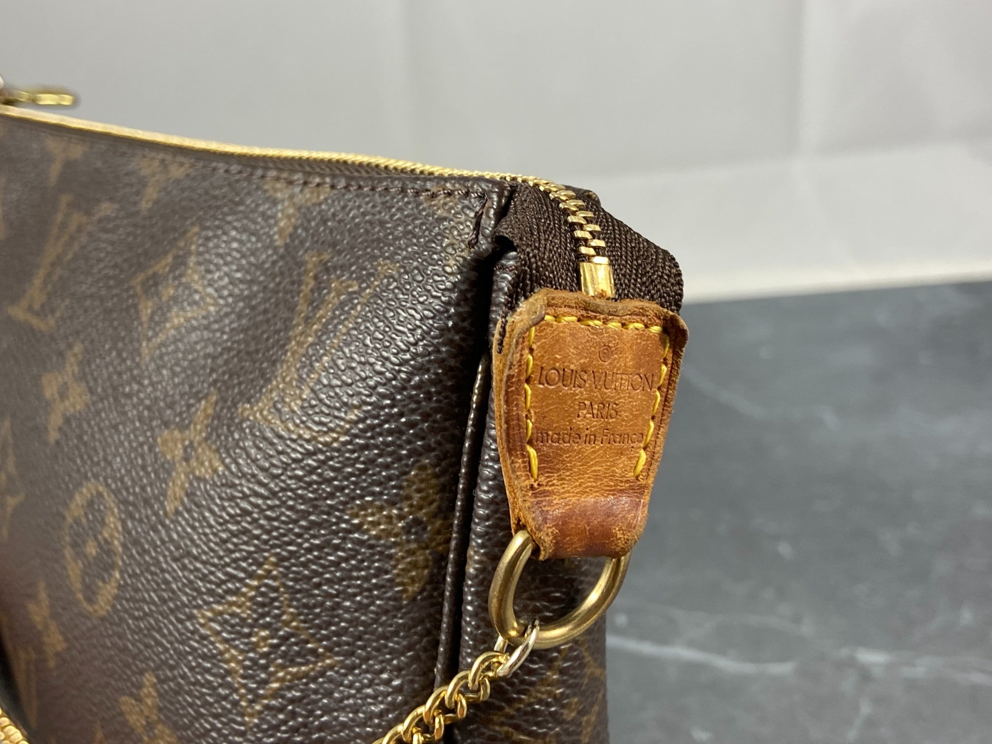 Louis Vuitton Pochette Accessoires Monogram Canvas