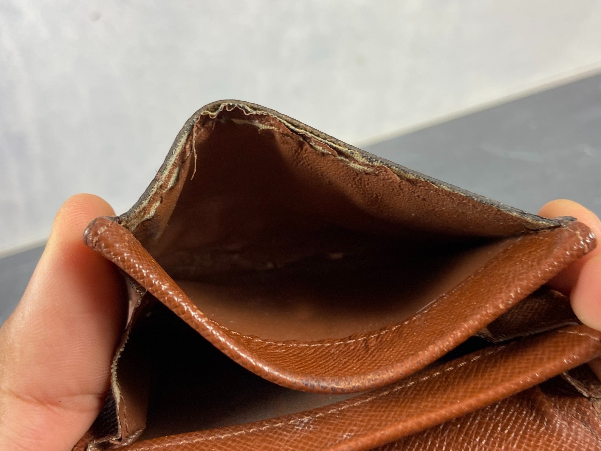 Louis Vuitton Small Wallet / Card Case Monogram Canvas