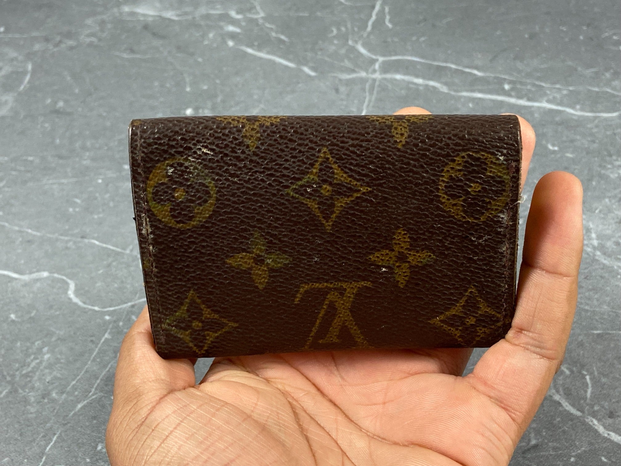 Louis Vuitton 5 Key Holder Monogram Canvas