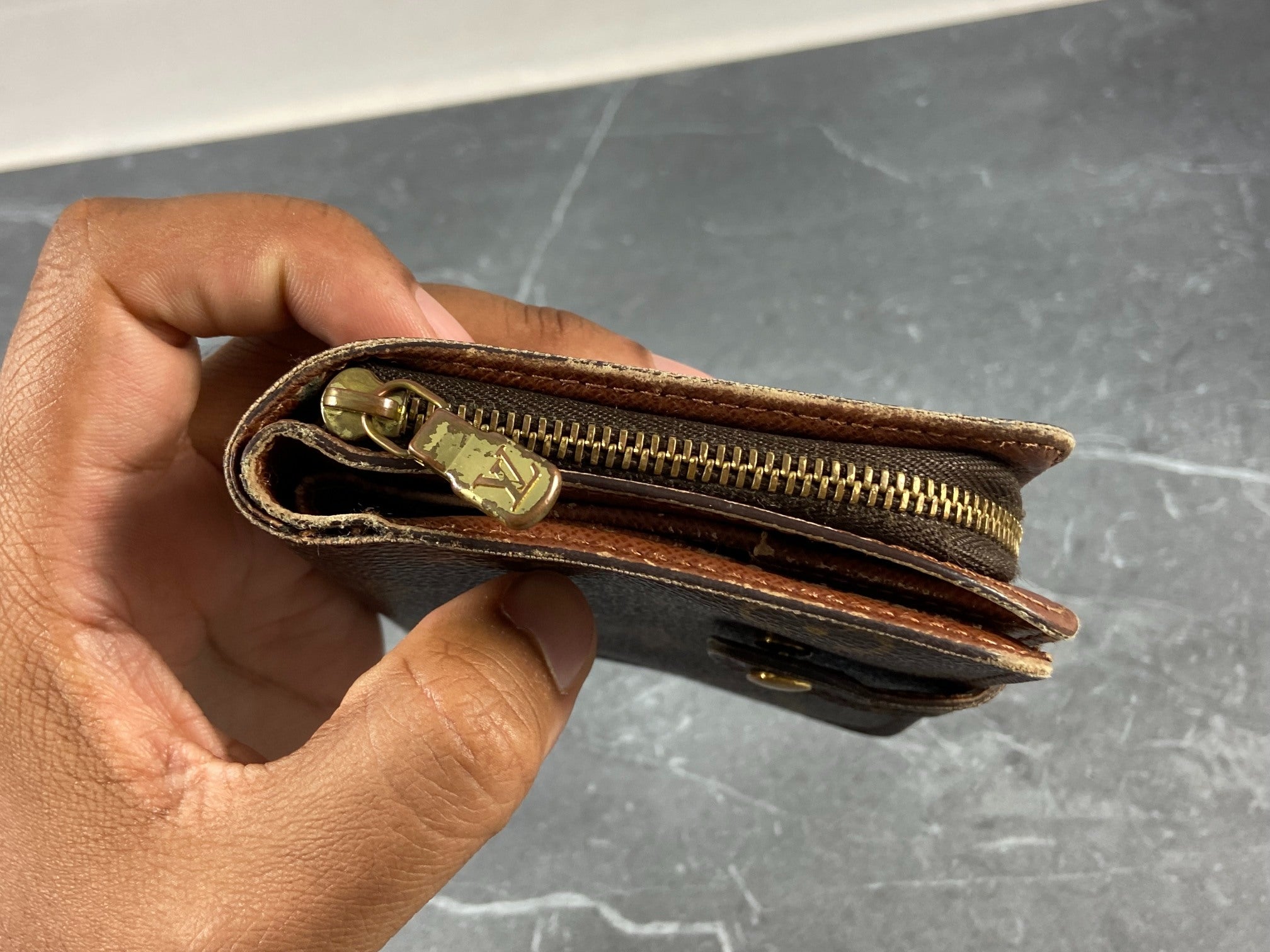 Louis Vuitton Monogram Canvas Zip Around Wallet