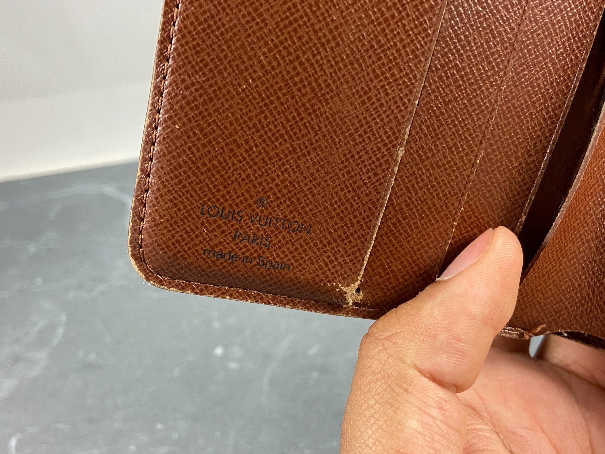 Louis Vuitton Monogram Canvas Zip Around Wallet