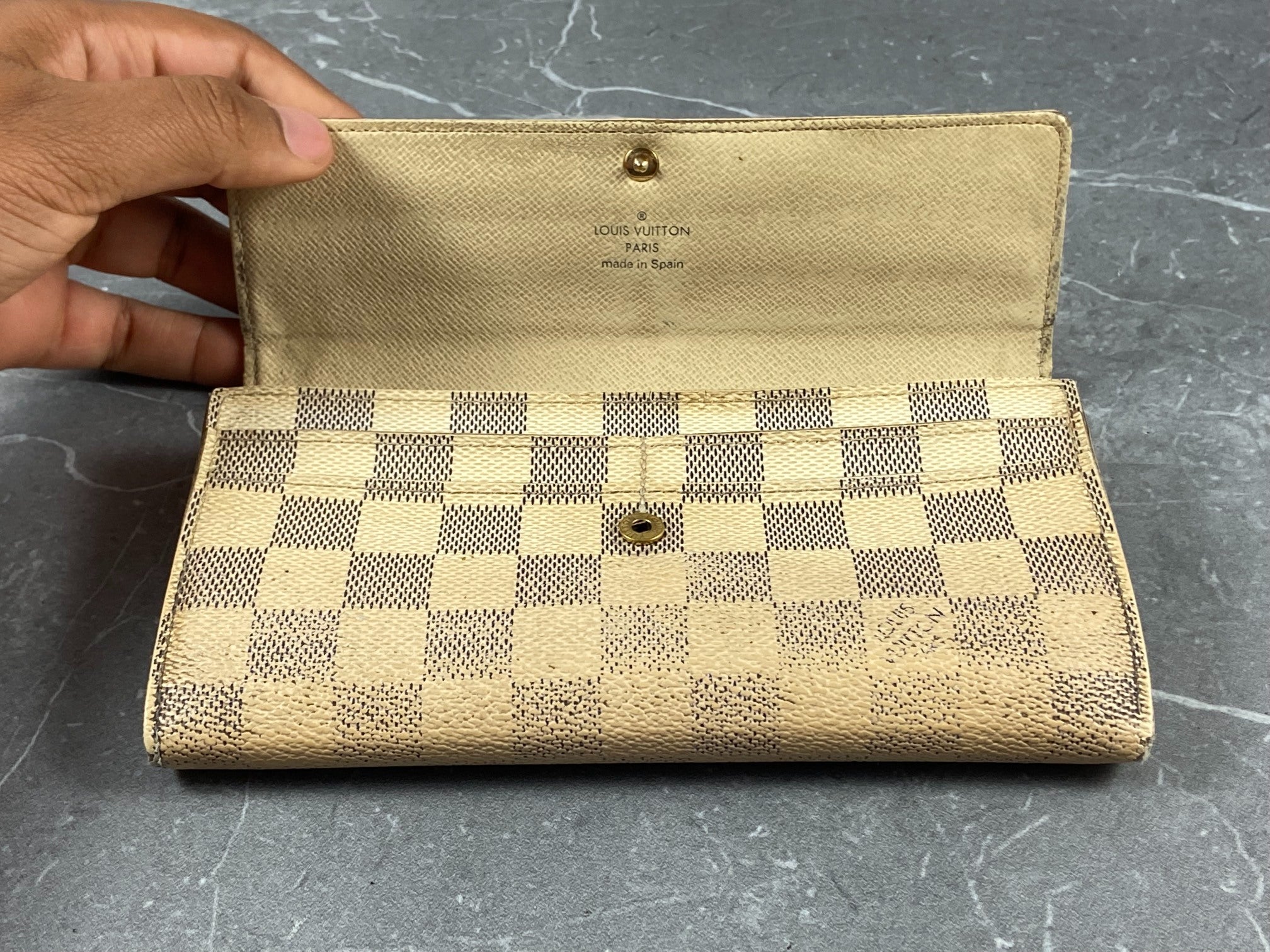 Louis Vuitton Sarah Wallet Damier Azur Canvas