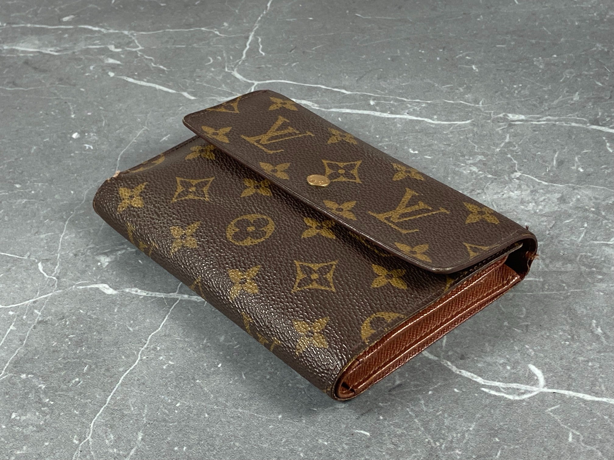Louis Vuitton Porte Tresor Etui Wallet Monogram Canvas
