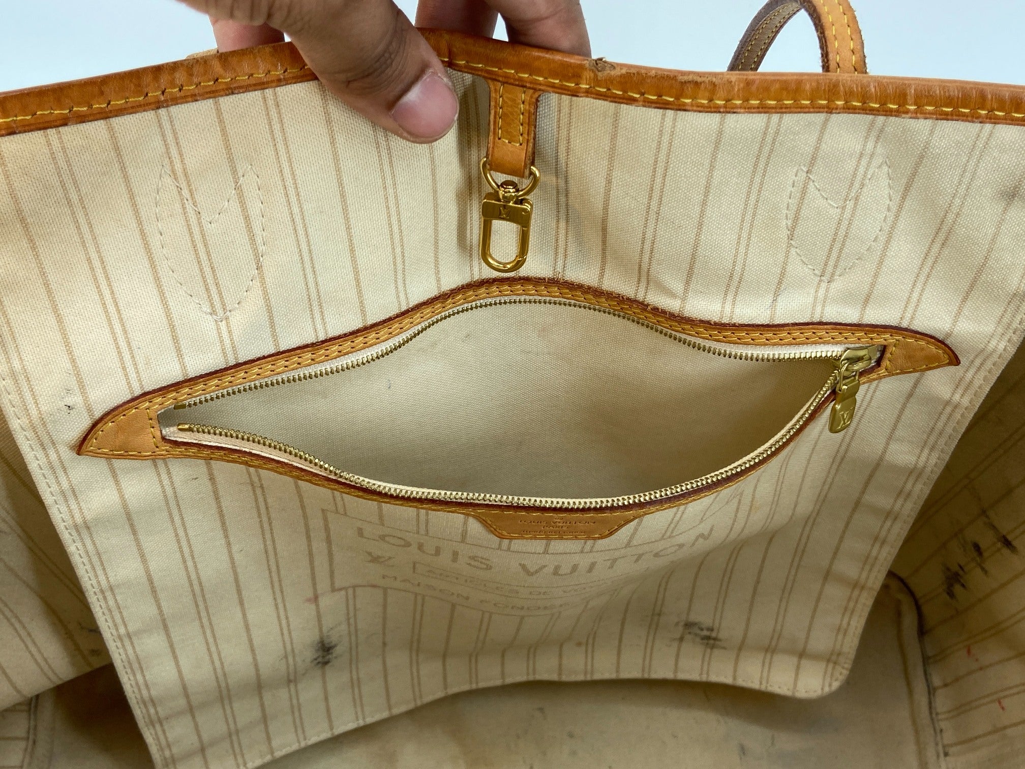 Louis Vuitton Neverfull GM Damier Azur Canvas