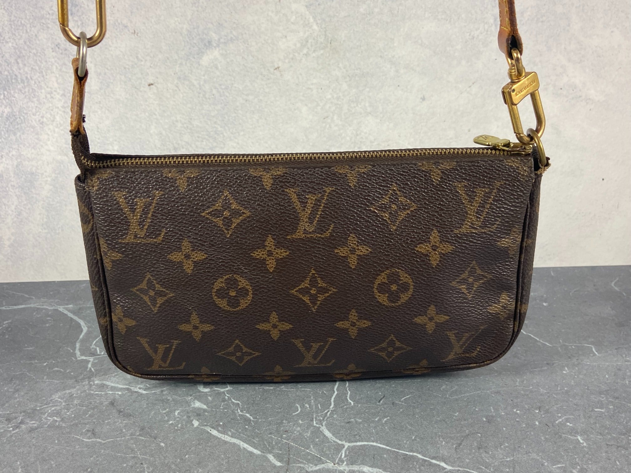Louis Vuitton Pochette Accessoires Monogram Canvas