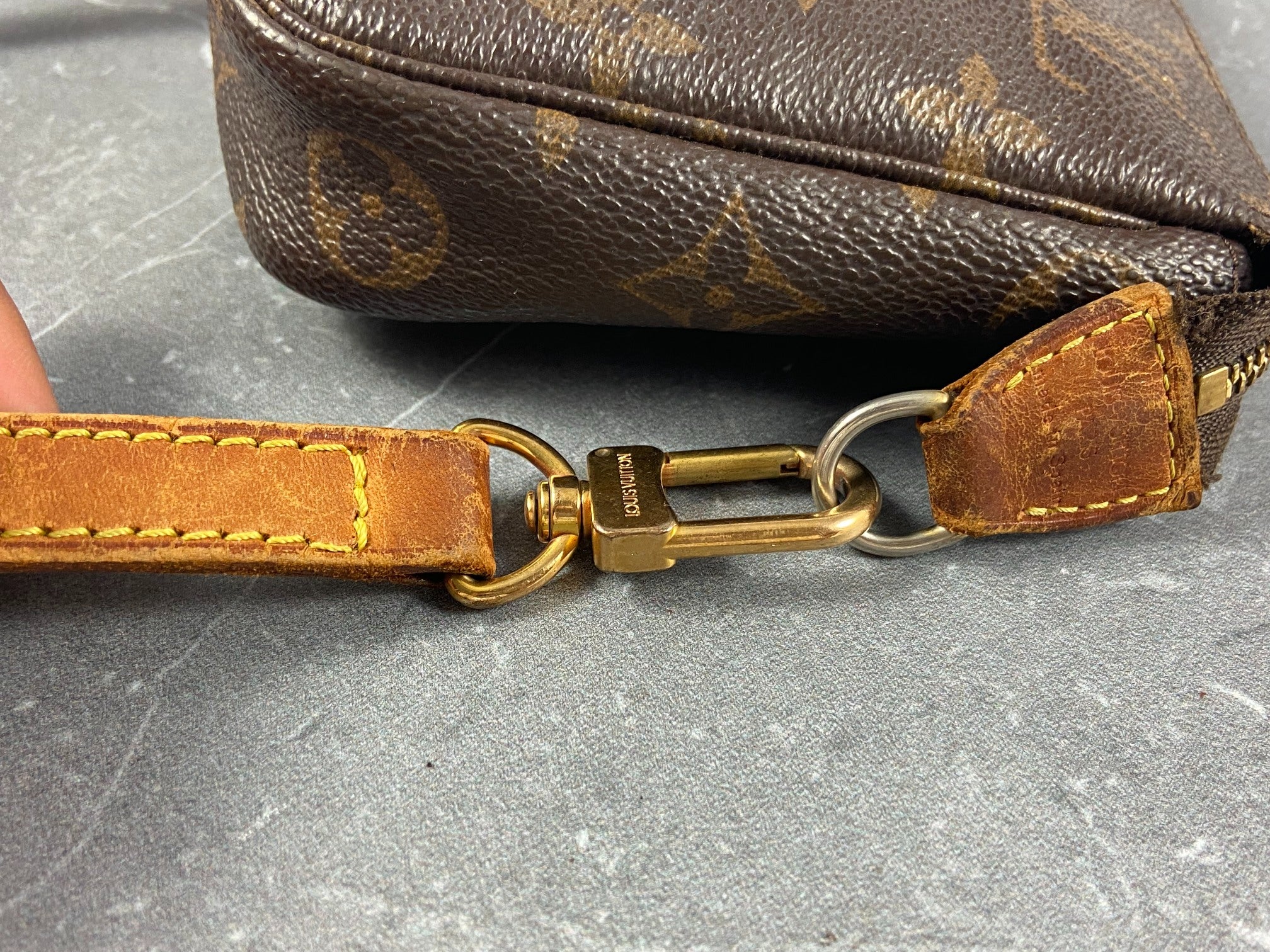 Louis Vuitton Pochette Accessoires Monogram Canvas