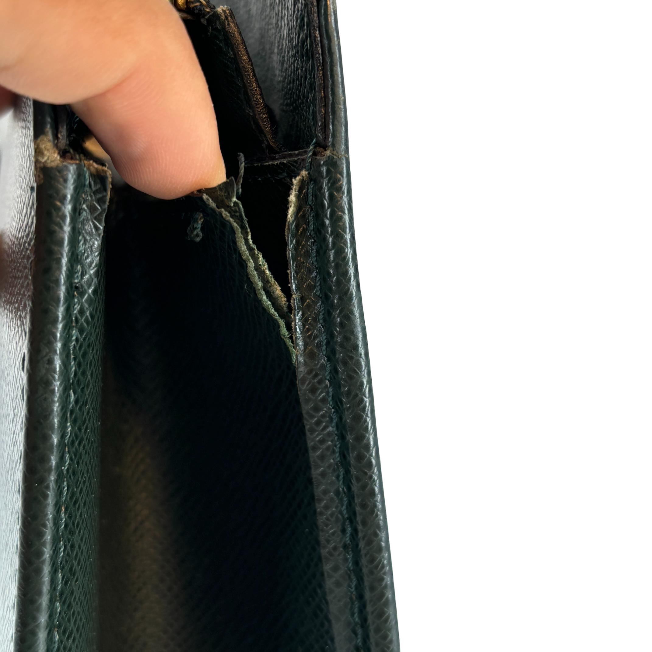 Louis Vuitton Porte Documents Rozan Epicea Green Taiga Leather