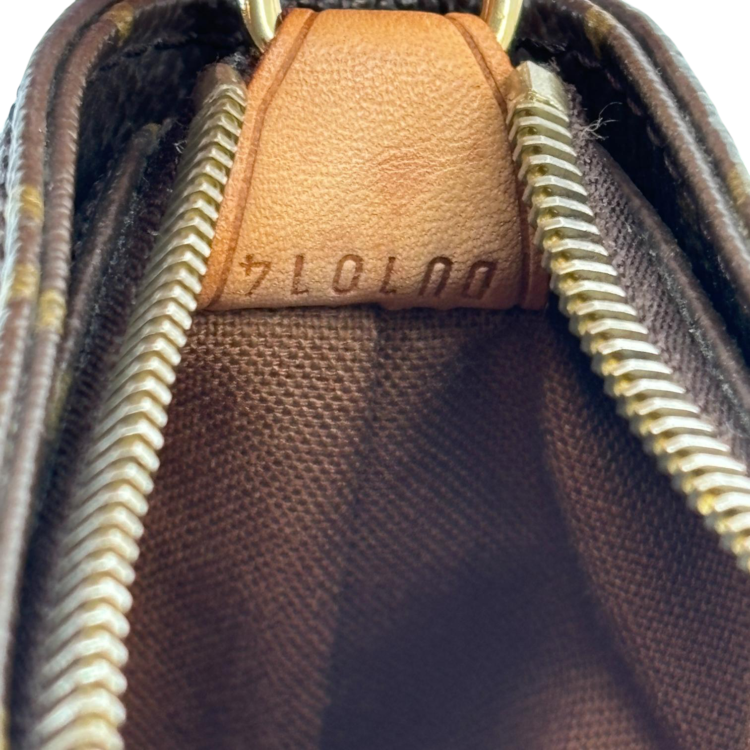 Louis Vuitton Cabas Mezzo Monogram Canvas