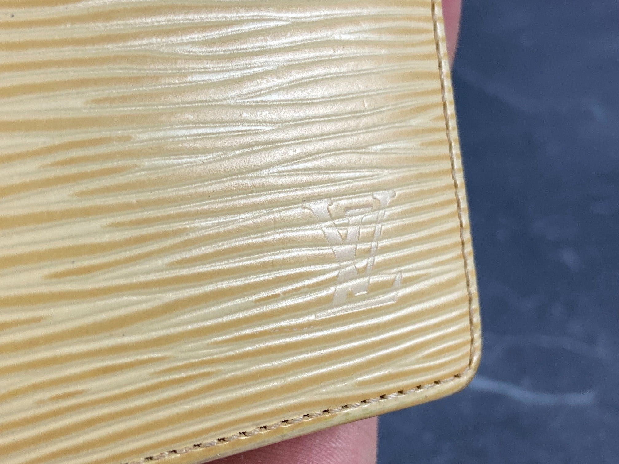 Louis Vuitton Marco Wallet Beige Epi Leather