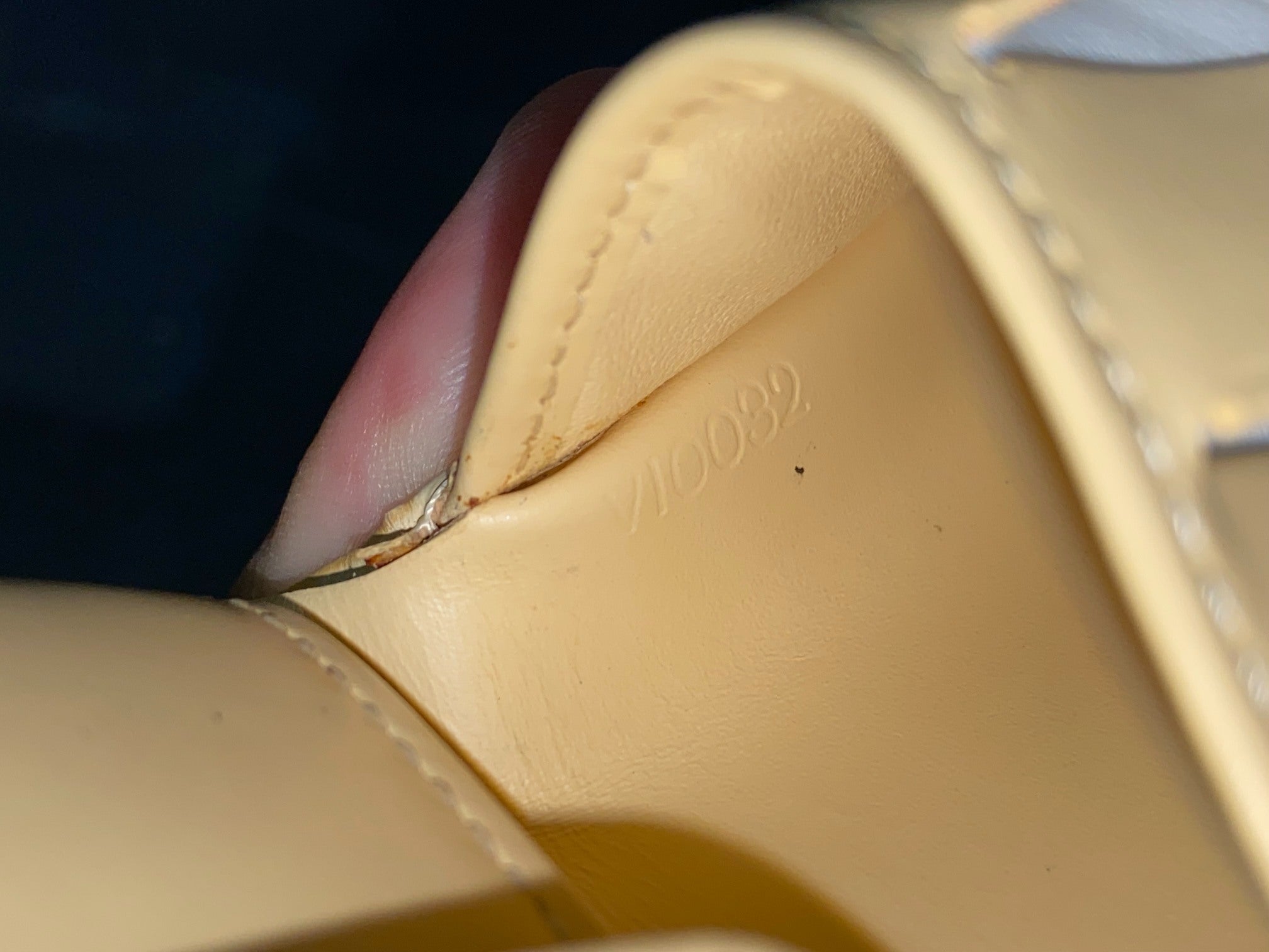 Louis Vuitton Marco Wallet Beige Epi Leather