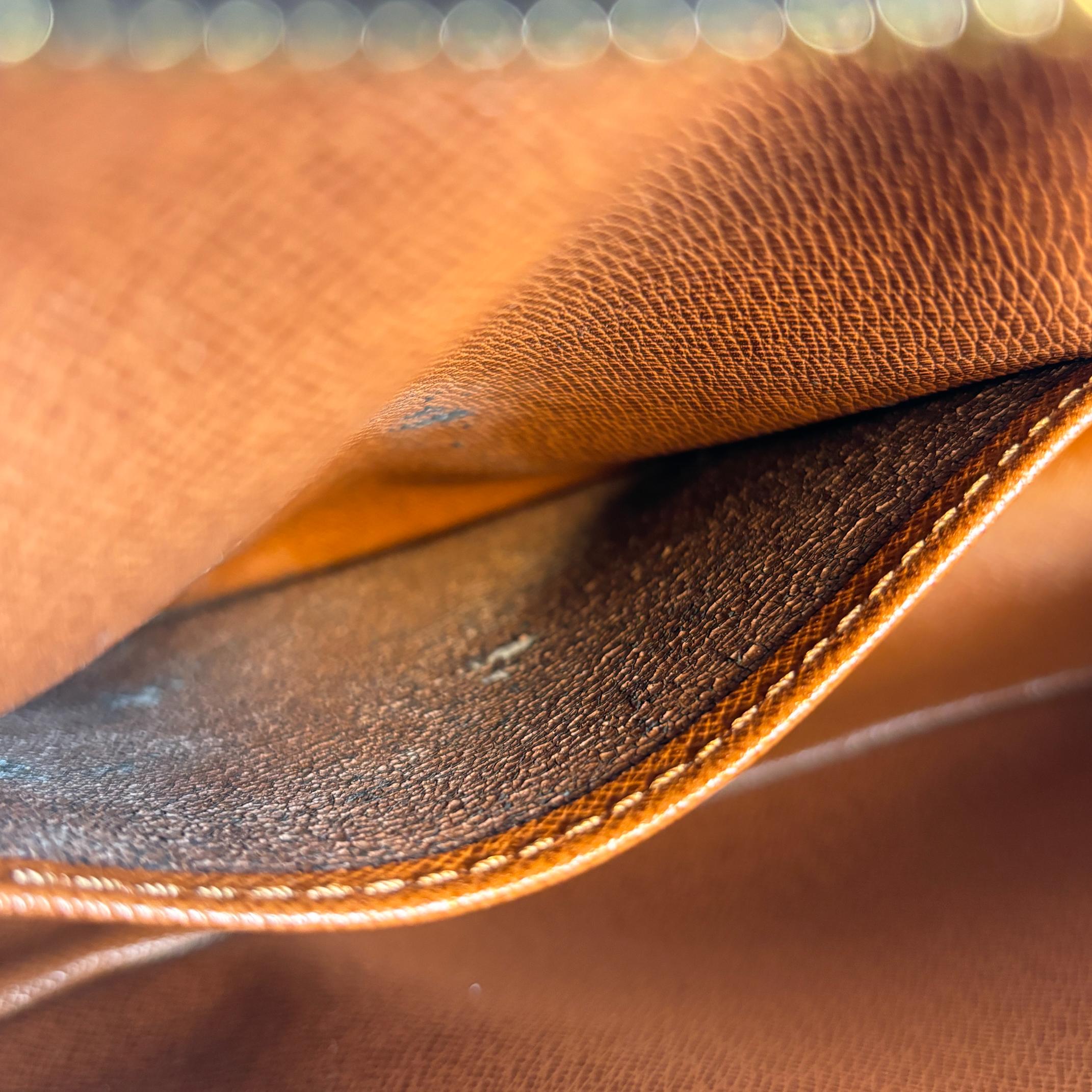 Louis Vuitton Clutch Compiegne 28 Monogram Canvas