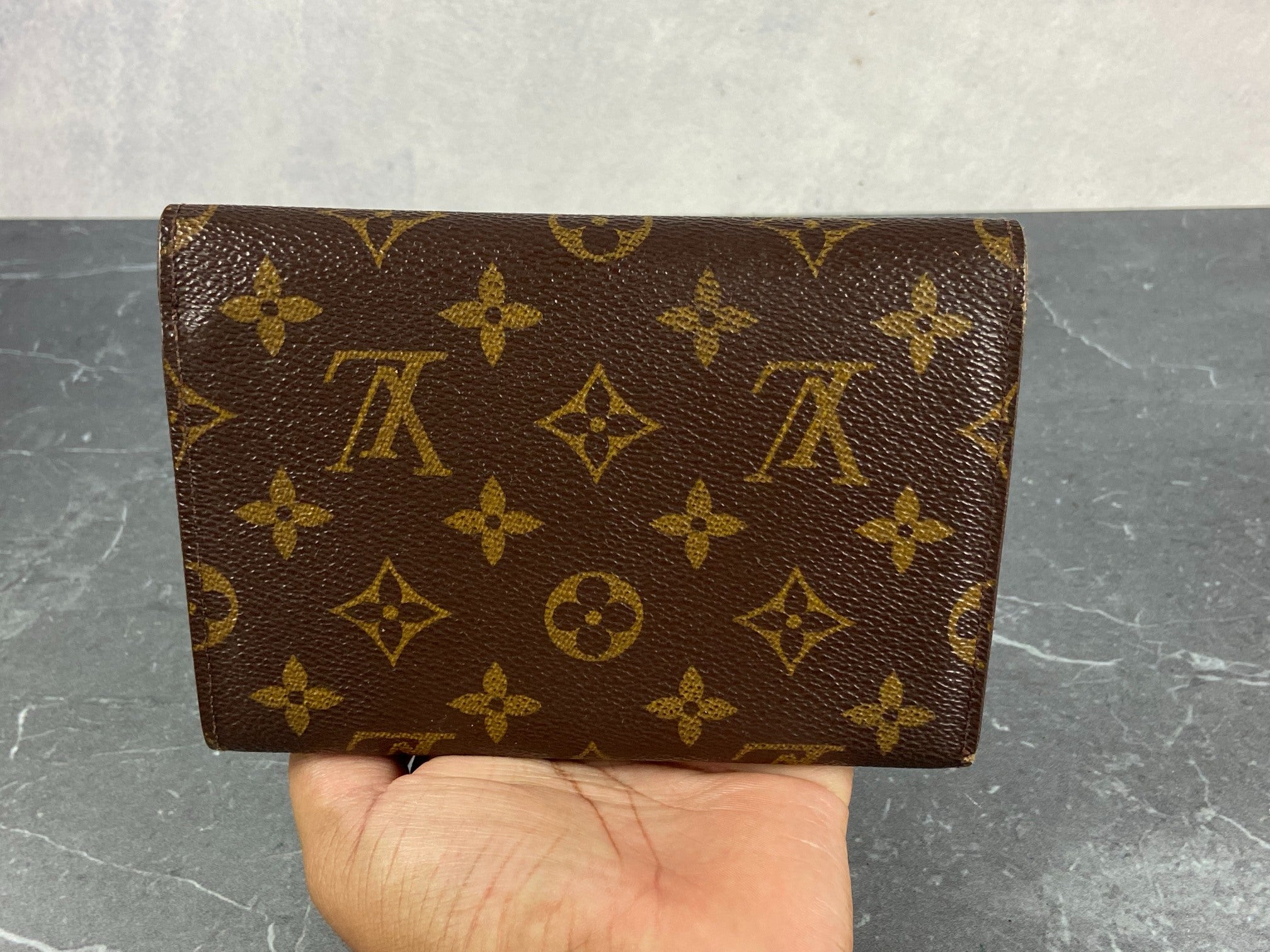Louis Vuitton Porte Tresor Etui Wallet Monogram Canvas