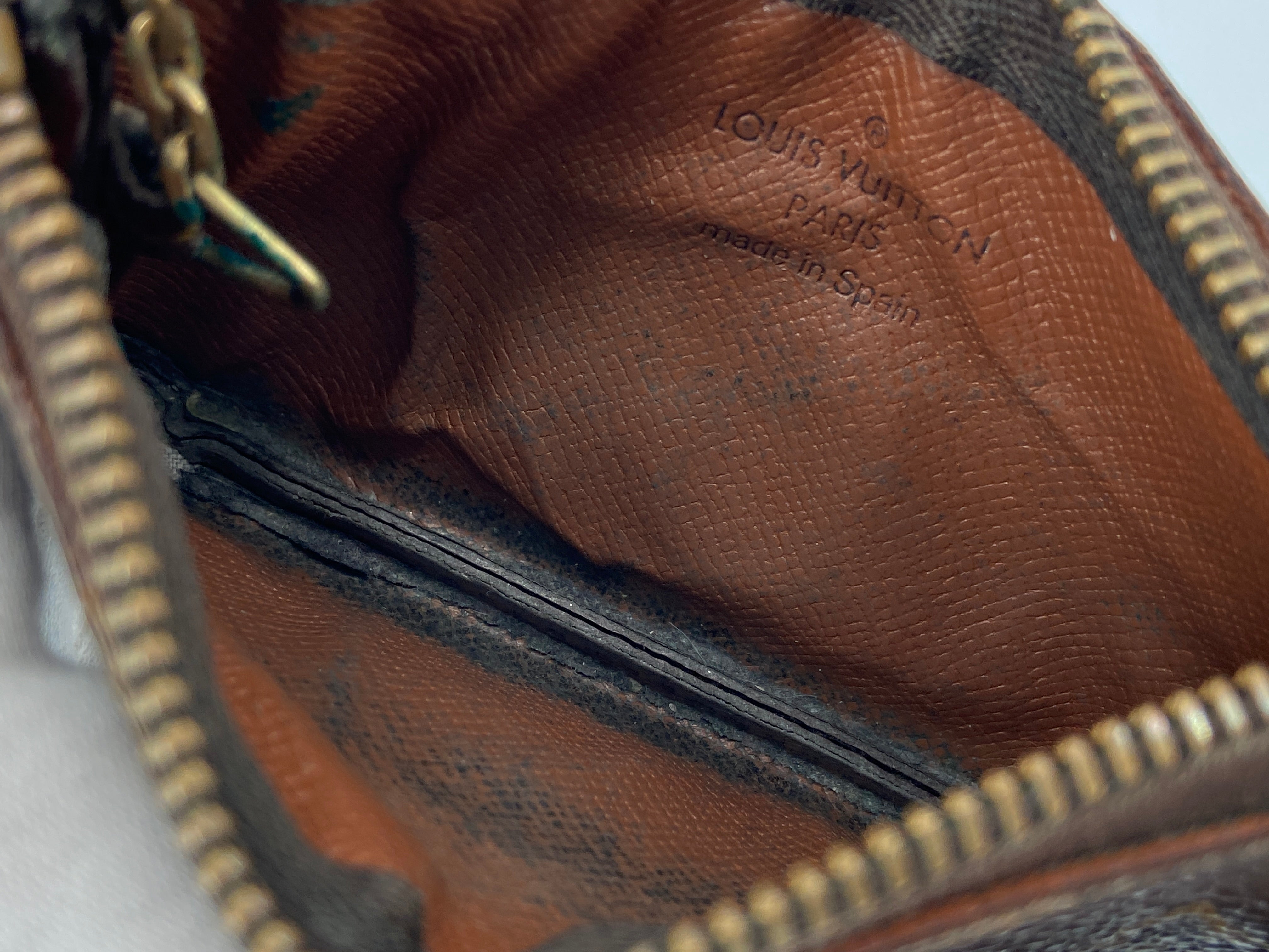 Louis Vuitton Pochette Cles Key Pouch Monogram Canvas