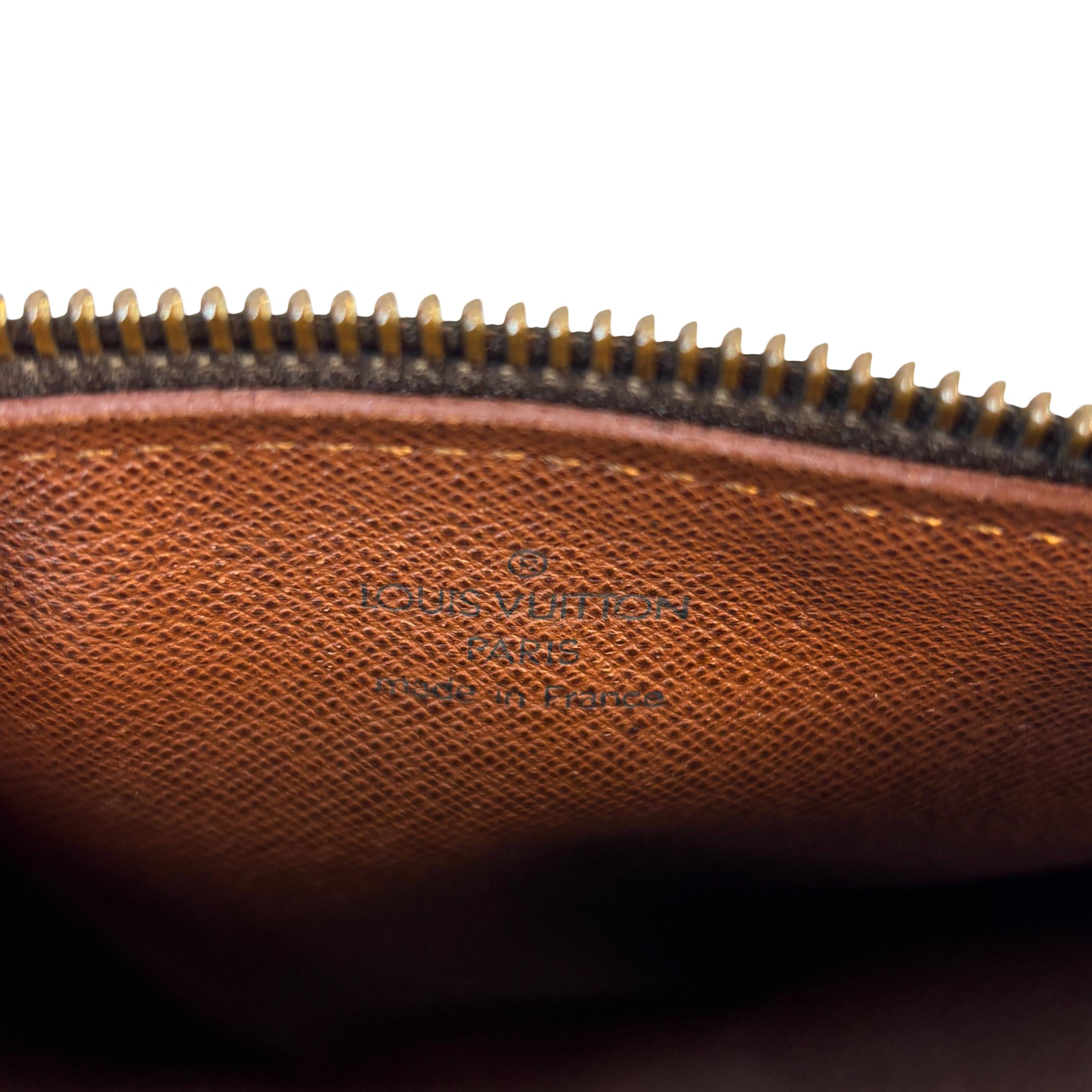 Louis Vuitton Papillon 26 Monogram Canvas