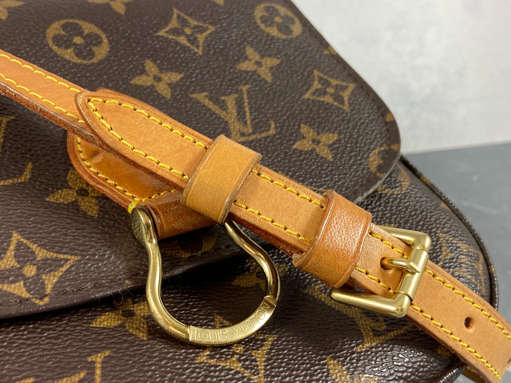 Louis Vuitton Saint Cloud PM Shoulder Bag Monogram Canvas