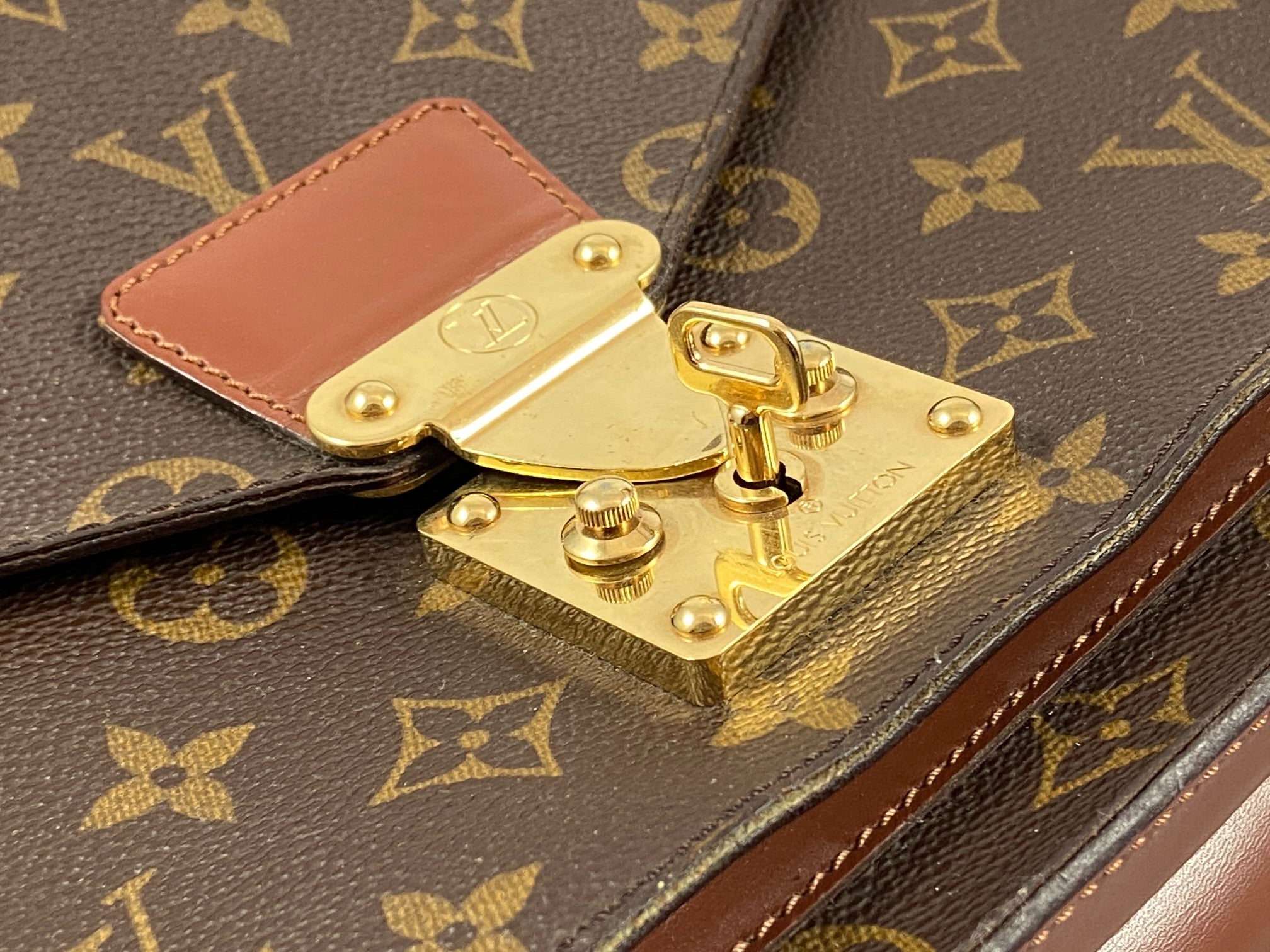 Louis Vuitton Monceau 28 Monogram Canvas