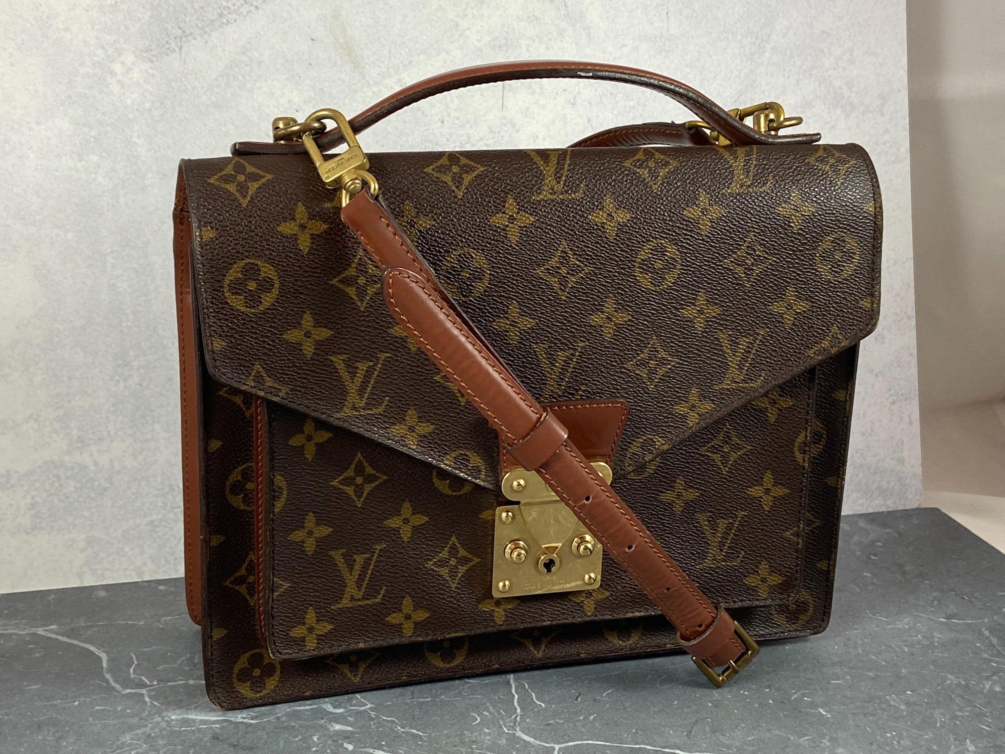 Louis Vuitton Monceau 28 Monogram Canvas