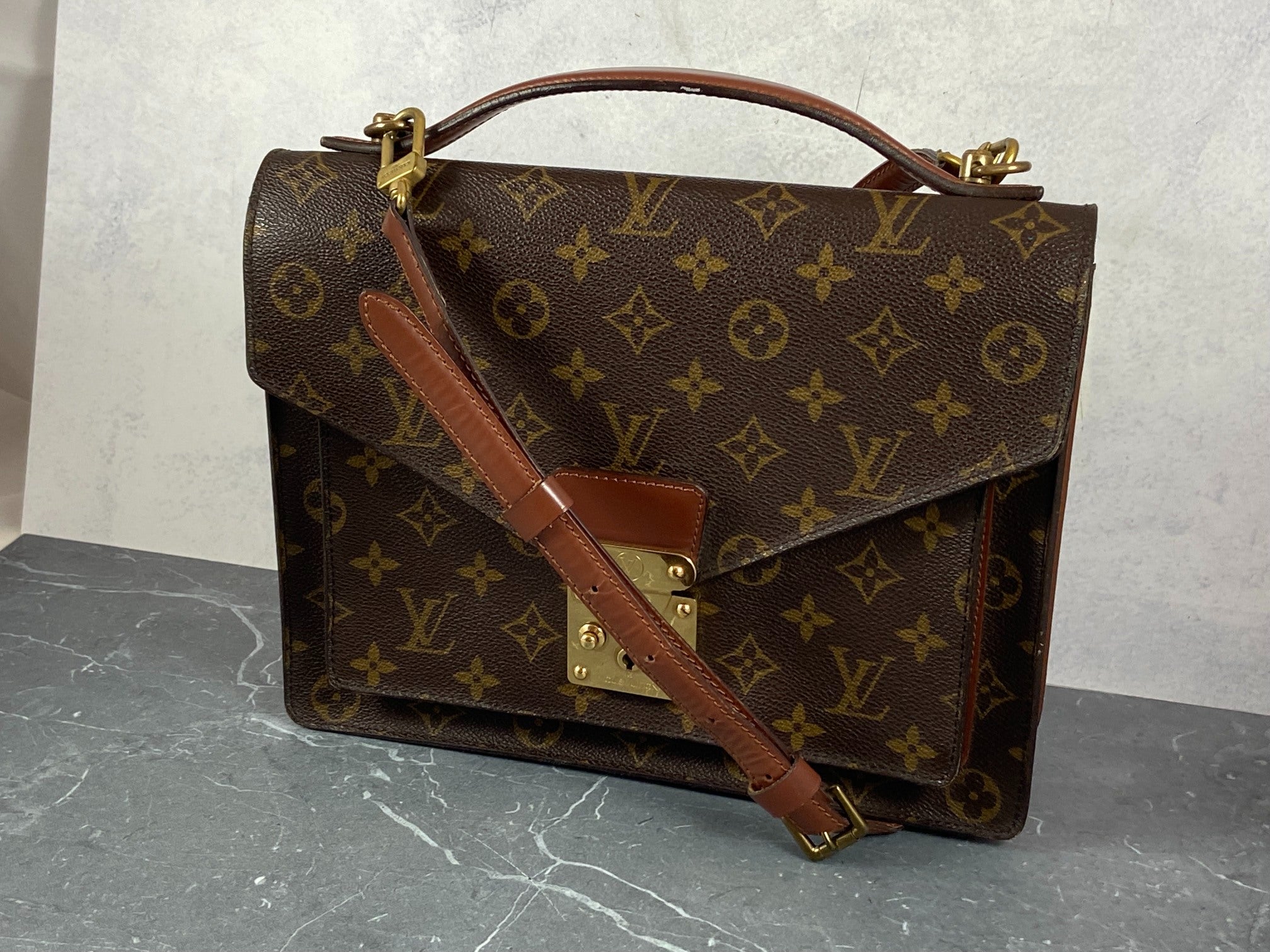 Louis Vuitton Monceau 28 Monogram Canvas