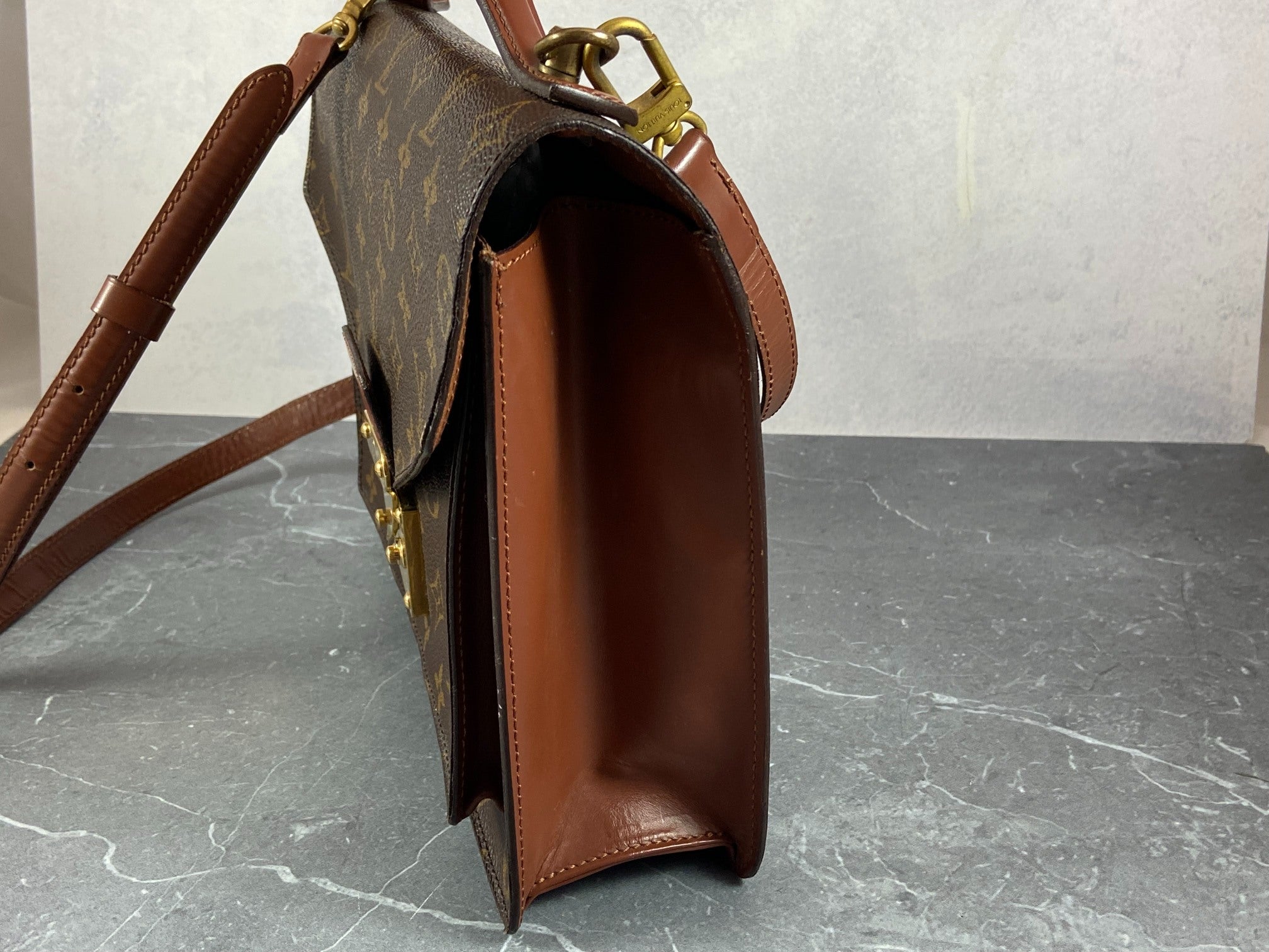 Louis Vuitton Monceau 28 Monogram Canvas