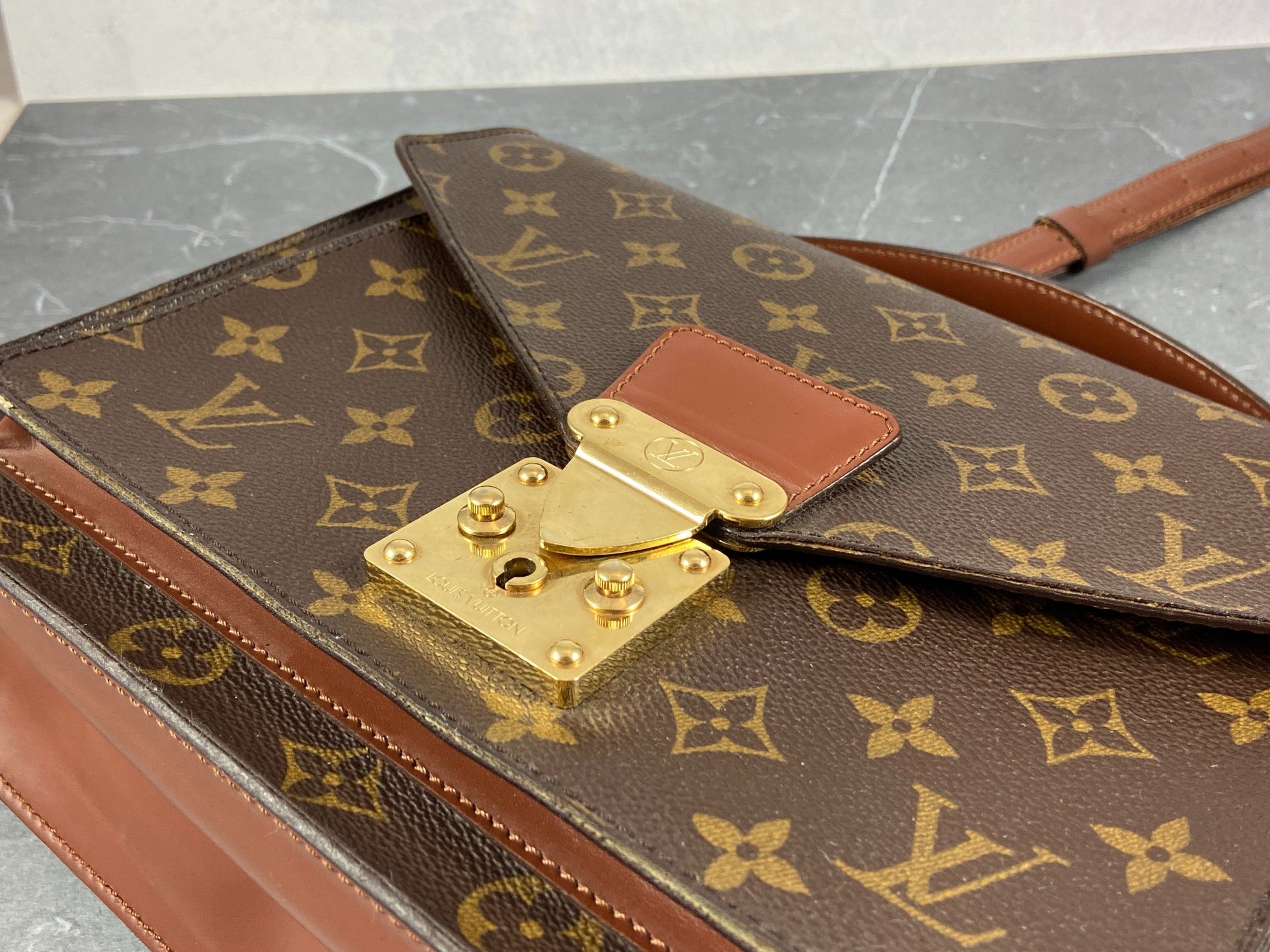 Louis Vuitton Monceau 28 Monogram Canvas
