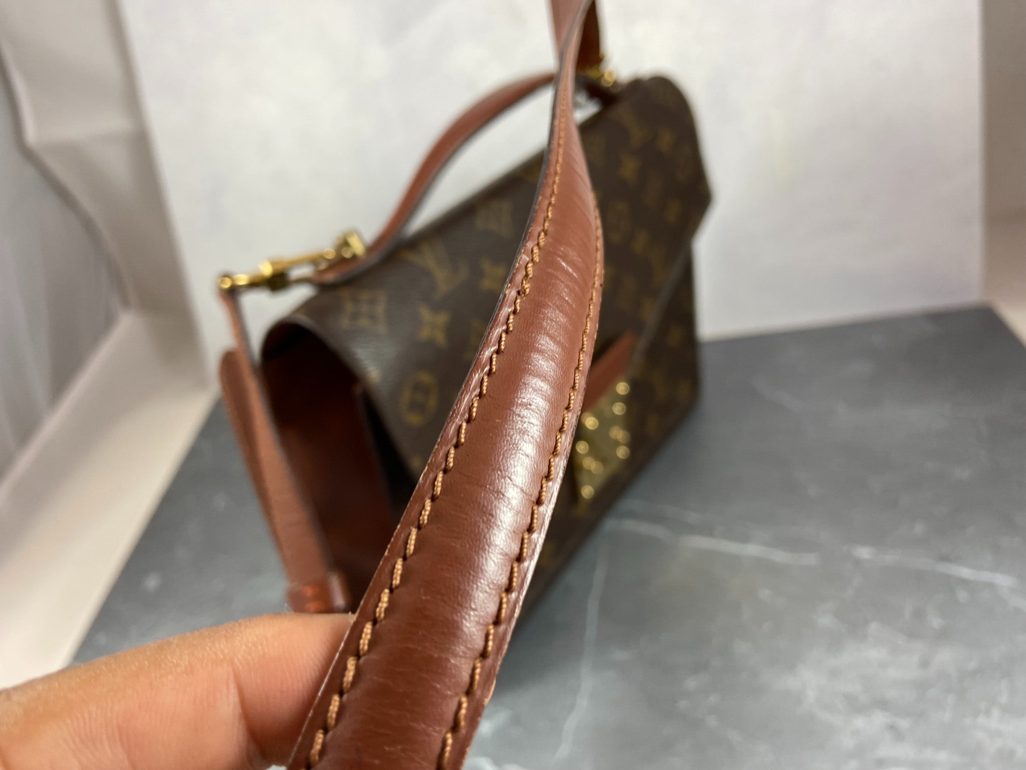 Louis Vuitton Monceau 28 Monogram Canvas