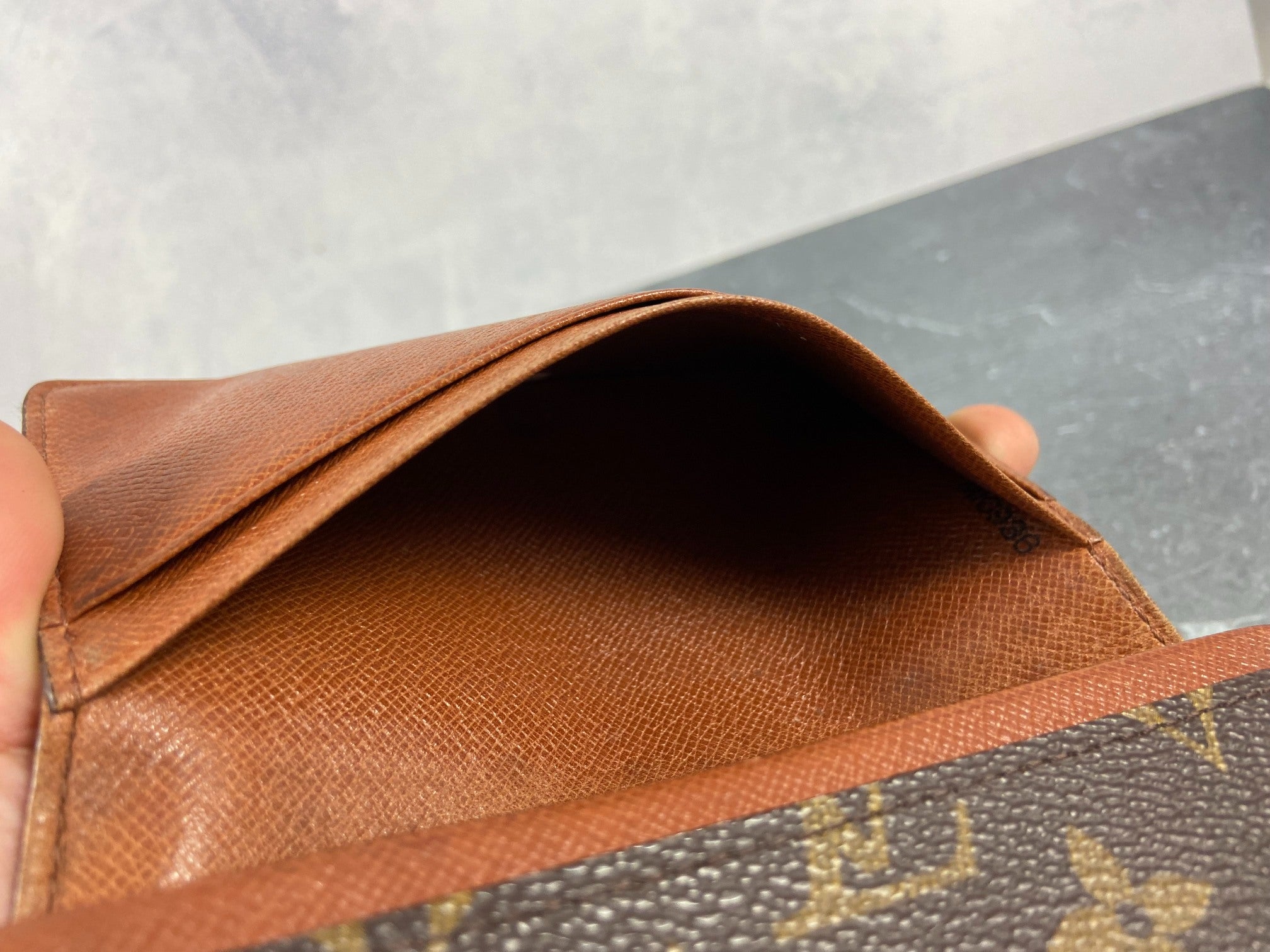 Louis Vuitton Porte-Monnaie Tresor Monogram Canvas