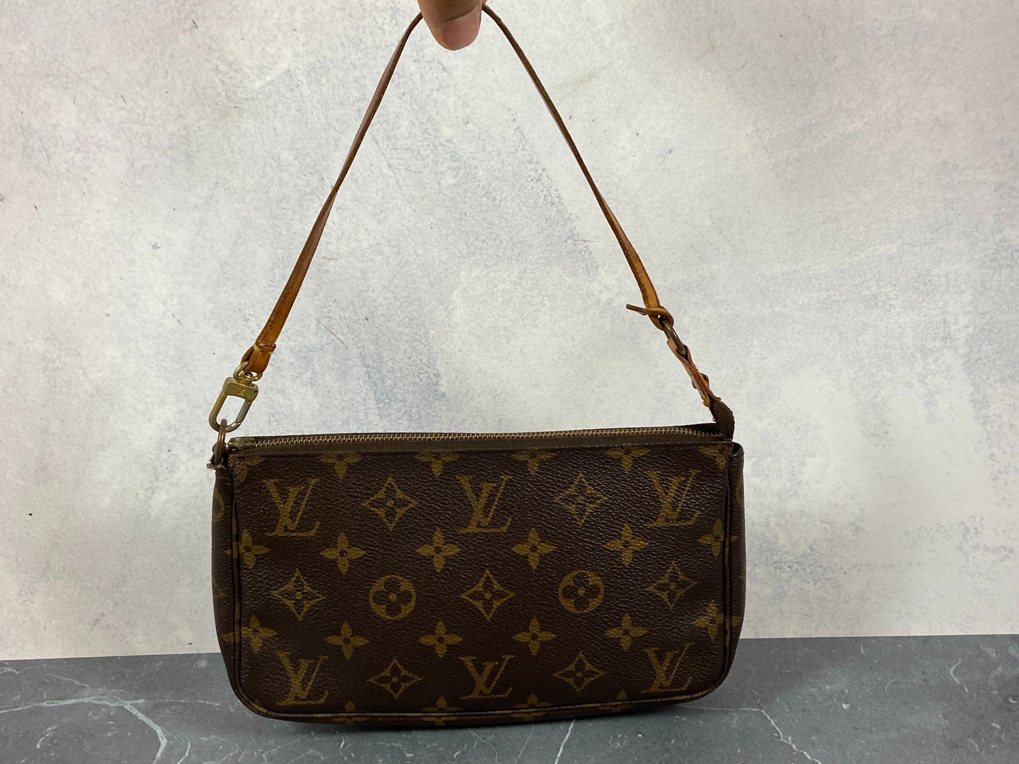 Louis Vuitton Pochette Accessoires Monogram Canvas