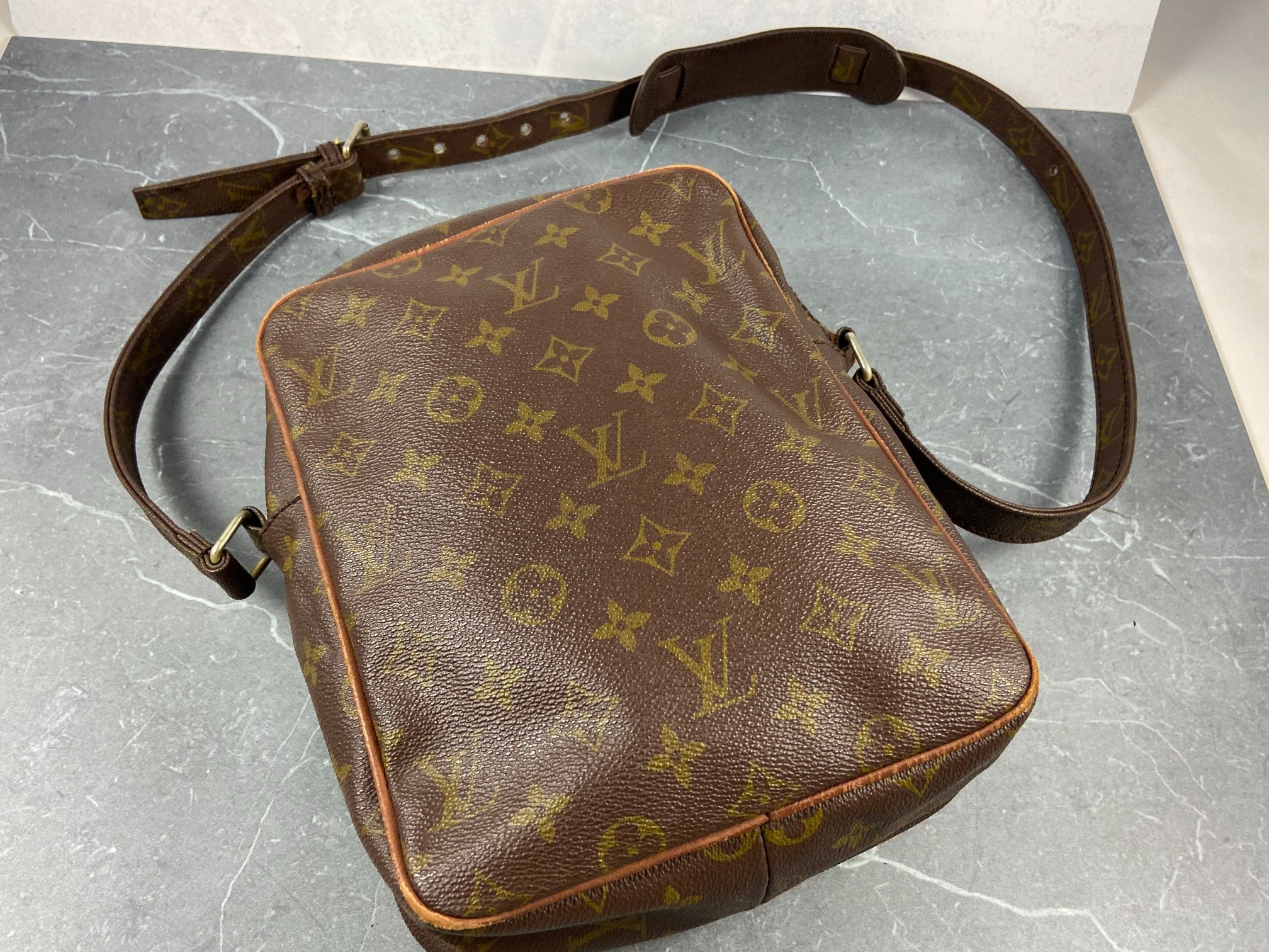 Louis Vuitton Marceau PM Shoulder Bag Monogram Canvas