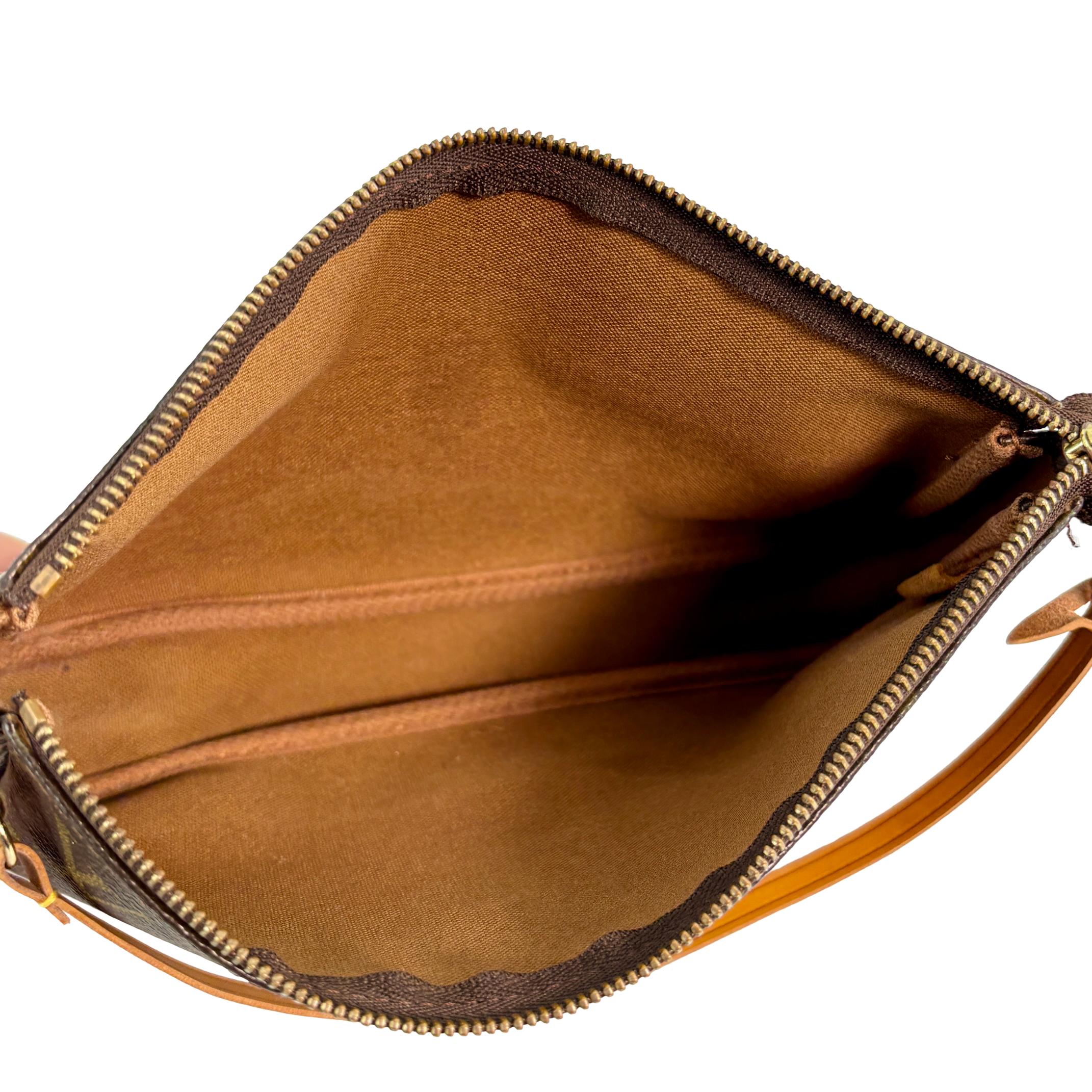 Louis Vuitton Pochette Accessoires Monogram Canvas