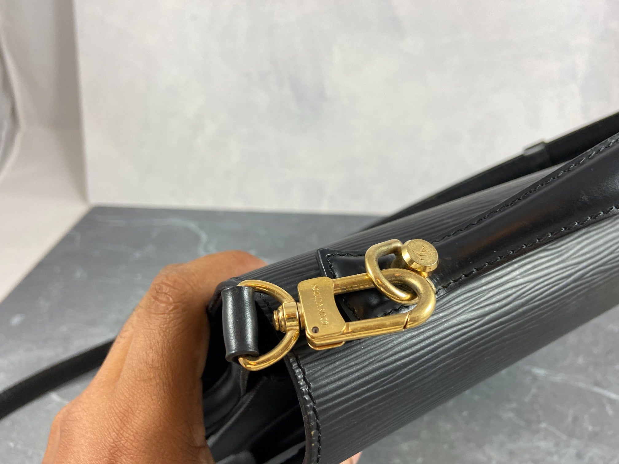 Louis Vuitton Monceau 28 Black Epi Leather