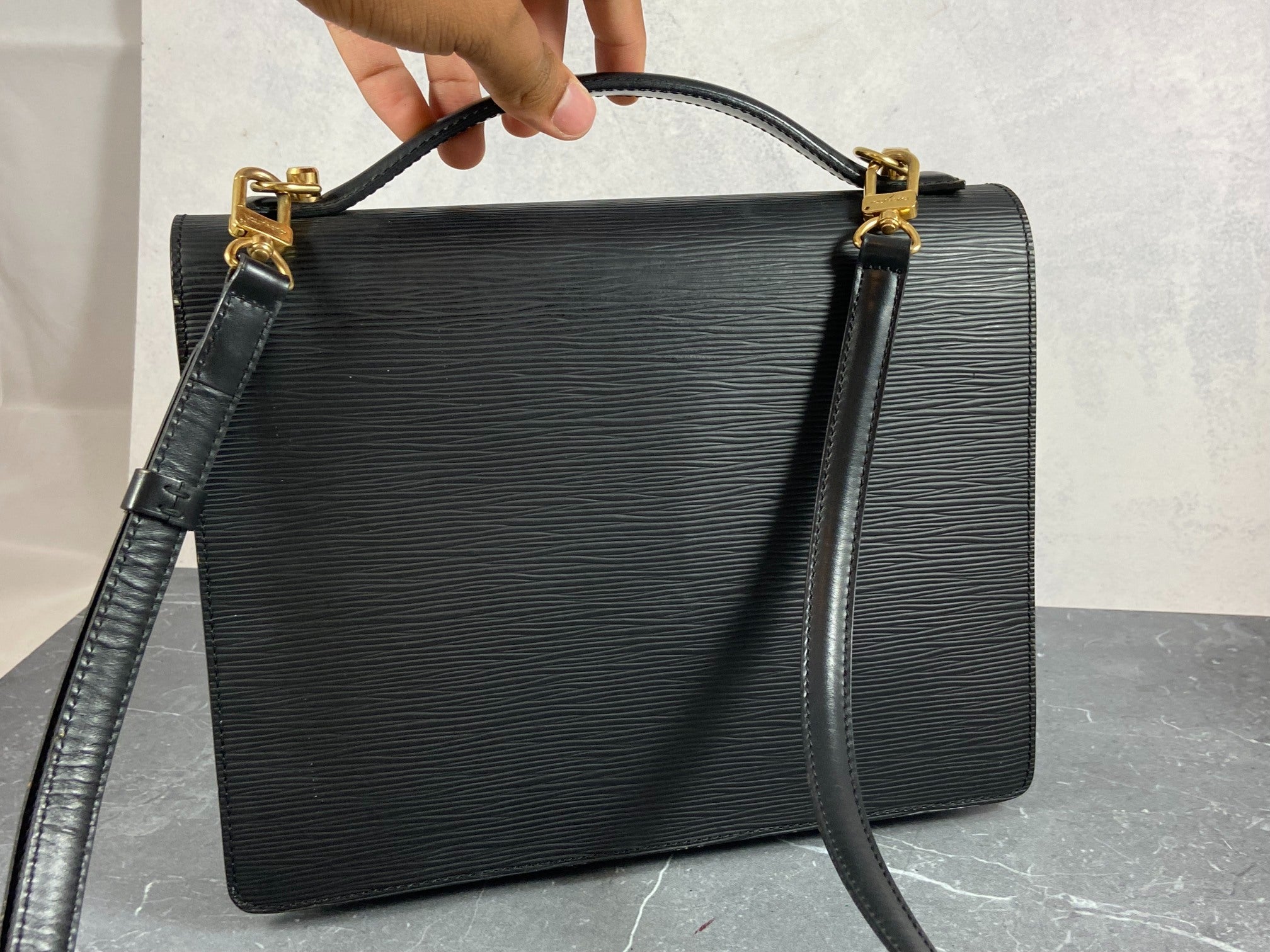 Louis Vuitton Monceau 28 Black Epi Leather